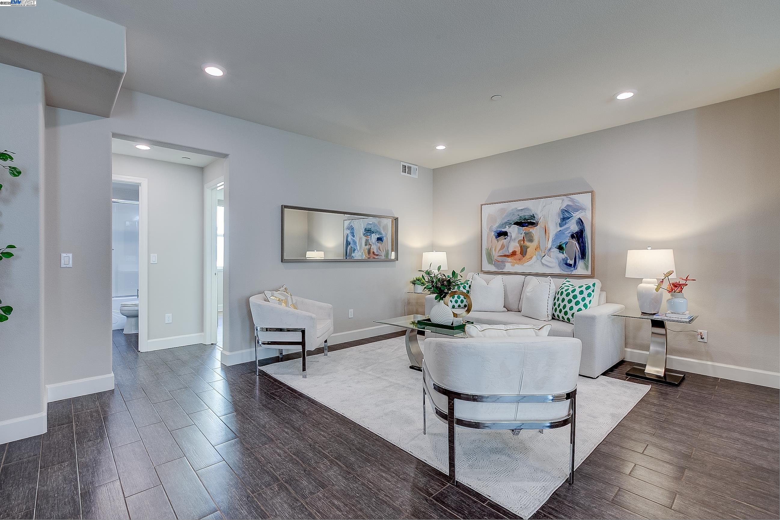 Detail Gallery Image 7 of 46 For 1652 Solari Pl, San Jose,  CA 95131 - 2 Beds | 2 Baths
