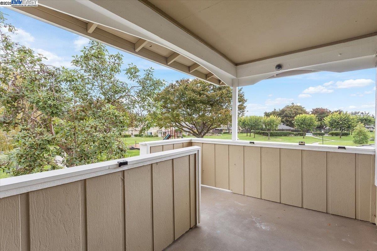 Detail Gallery Image 5 of 25 For 2116 Galveston Ave #B,  San Jose,  CA 95122 - 2 Beds | 1 Baths