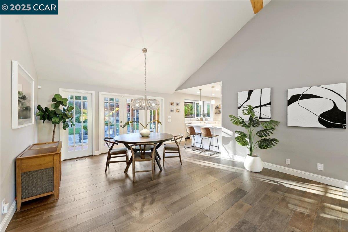 Detail Gallery Image 15 of 40 For 1533 Camino Verde, Walnut Creek,  CA 94597 - 3 Beds | 2/1 Baths