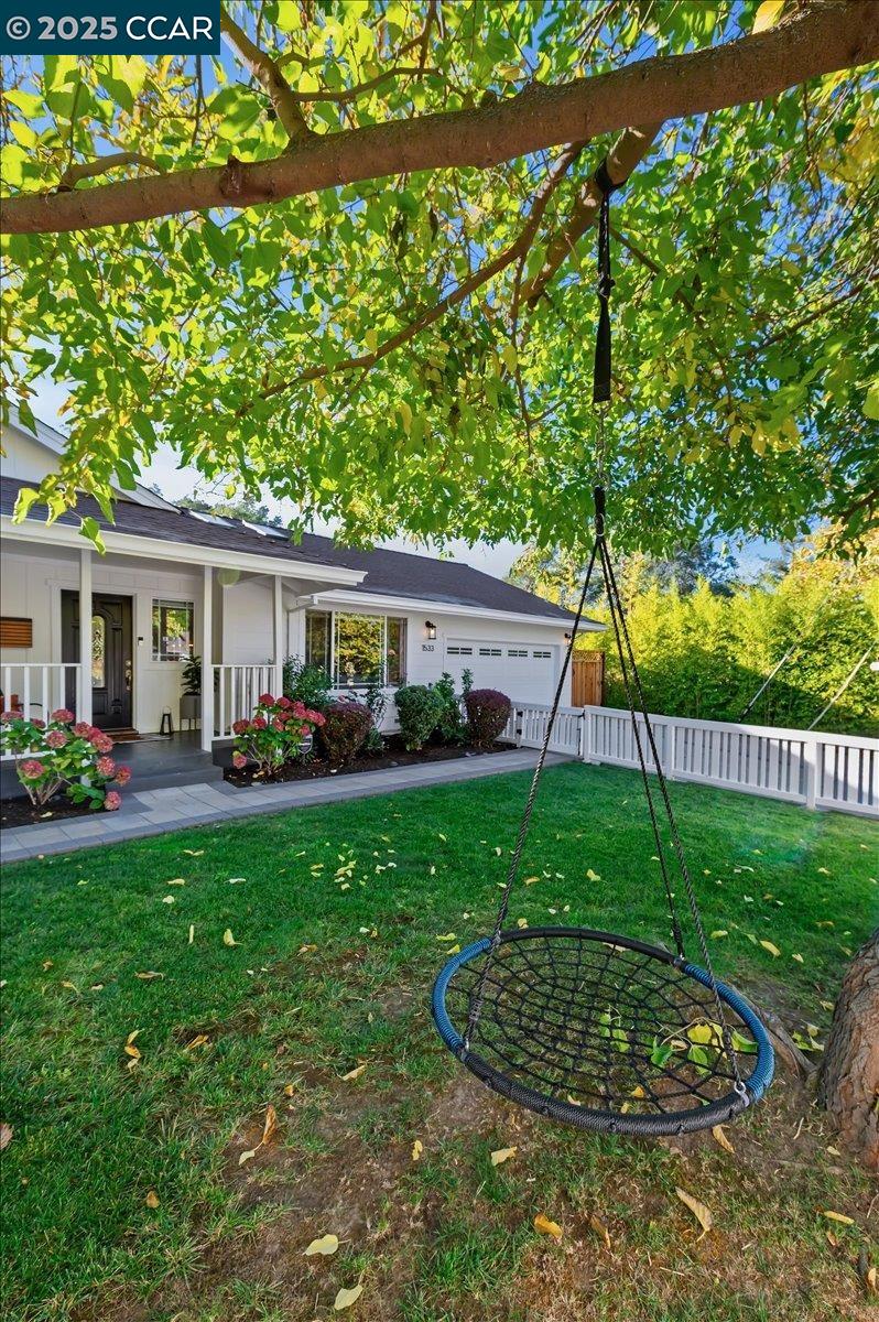 Detail Gallery Image 4 of 40 For 1533 Camino Verde, Walnut Creek,  CA 94597 - 3 Beds | 2/1 Baths