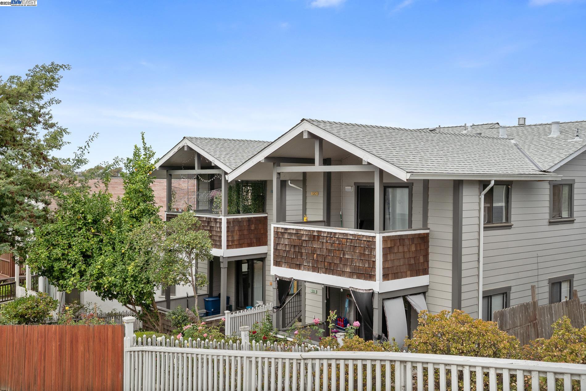 Front Image Thumbnail for BE41115995