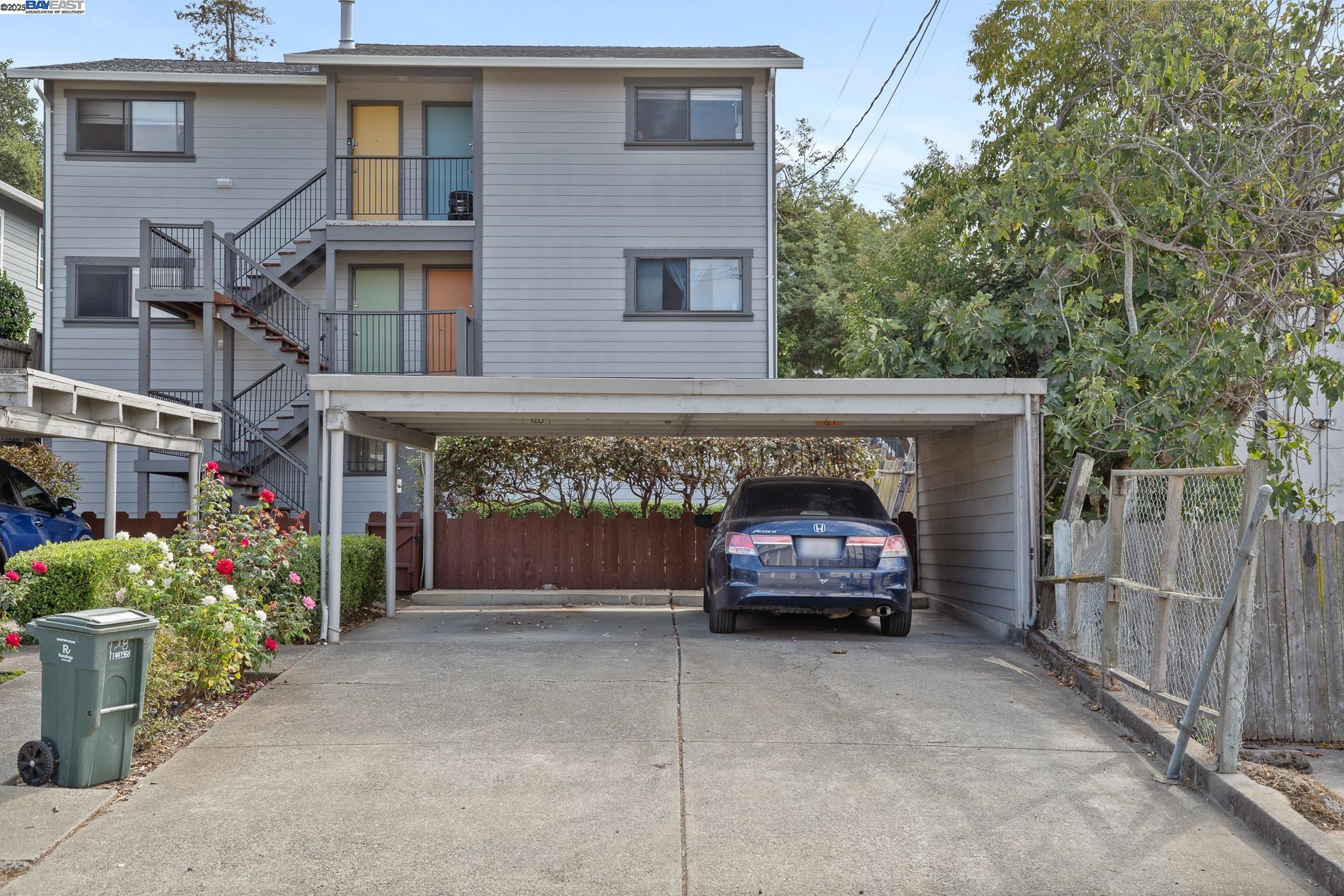 Detail Gallery Image 5 of 32 For 124 Louisiana St, Vallejo,  CA 94590 - – Beds | – Baths