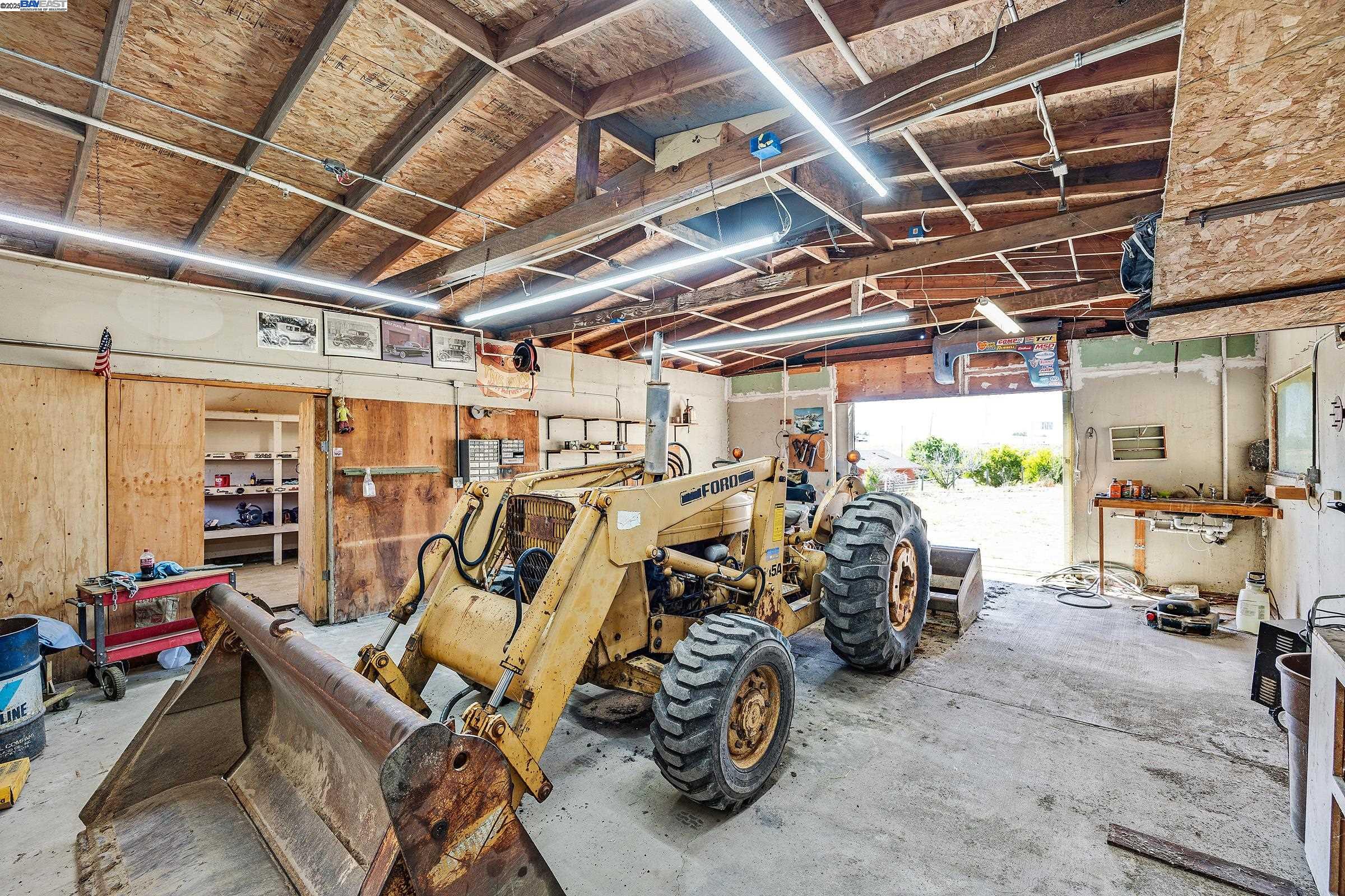 Detail Gallery Image 31 of 57 For 16881 N Midway Rd, Tracy,  CA 95377 - 4 Beds | 2 Baths