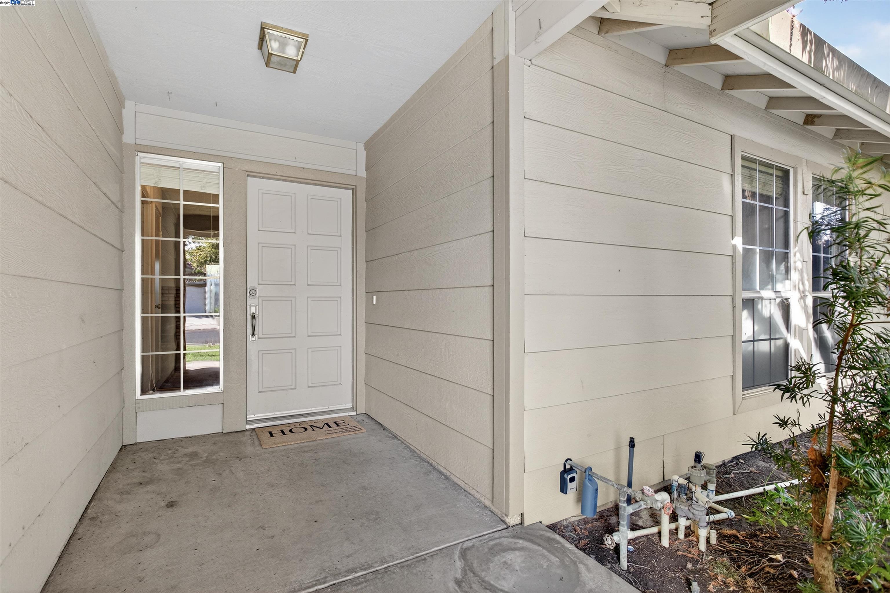 Detail Gallery Image 6 of 29 For 1421 July Ct, Modesto,  CA 95358 - 3 Beds | 2 Baths