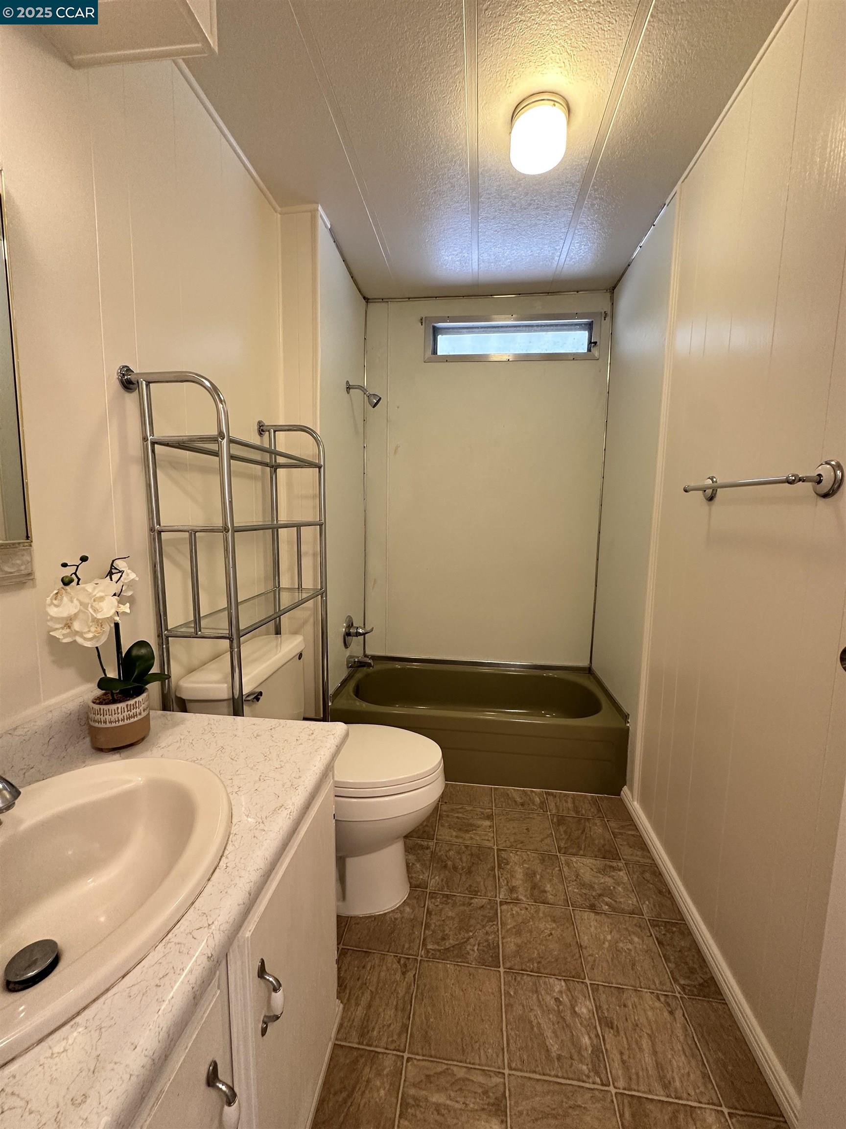 Detail Gallery Image 27 of 35 For 134 Banyon Drive, Pittsburg,  CA 94565 - 2 Beds | 2 Baths