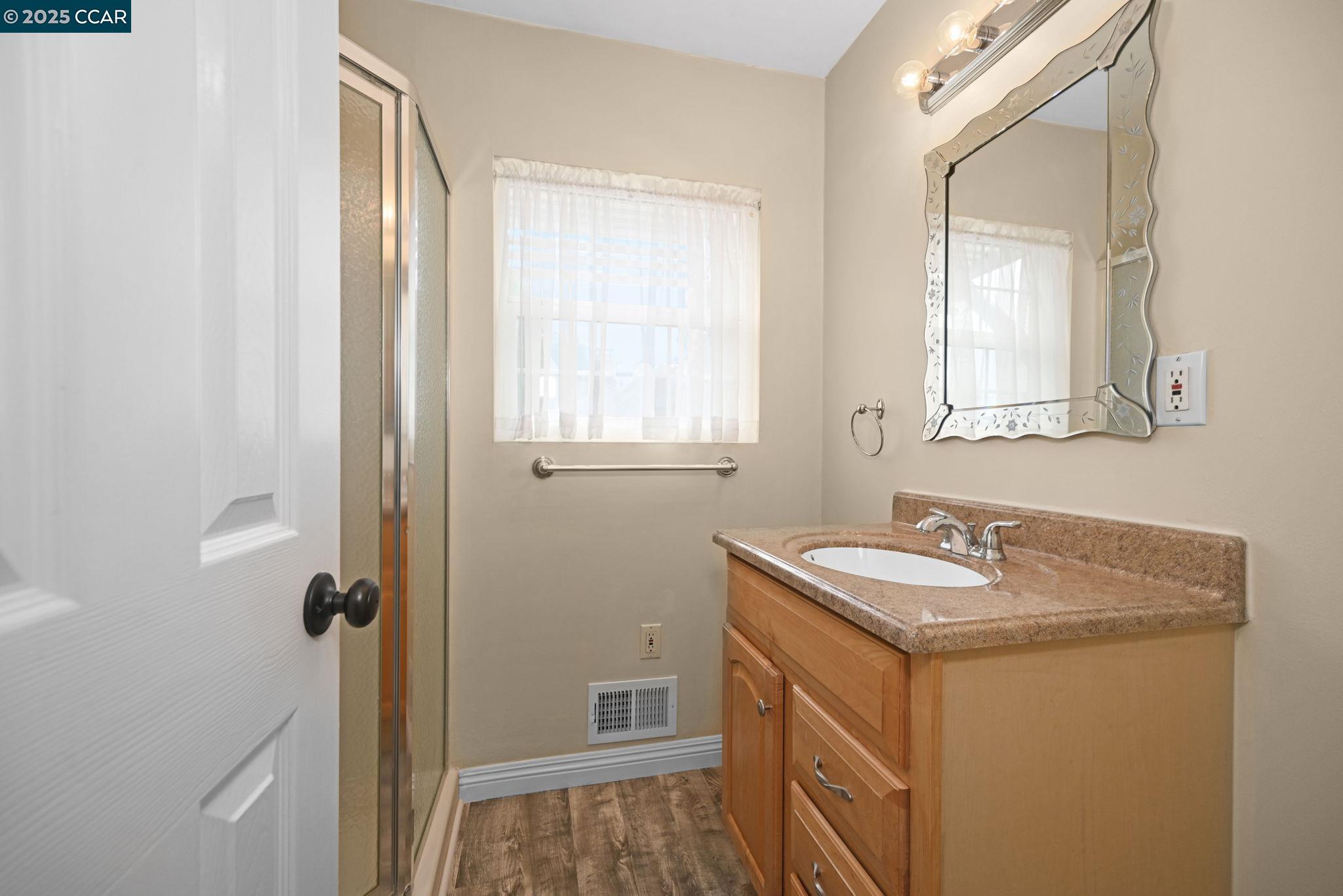 Detail Gallery Image 13 of 25 For 1337 Cape Cod Way, Concord,  CA 94521 - 4 Beds | 2 Baths