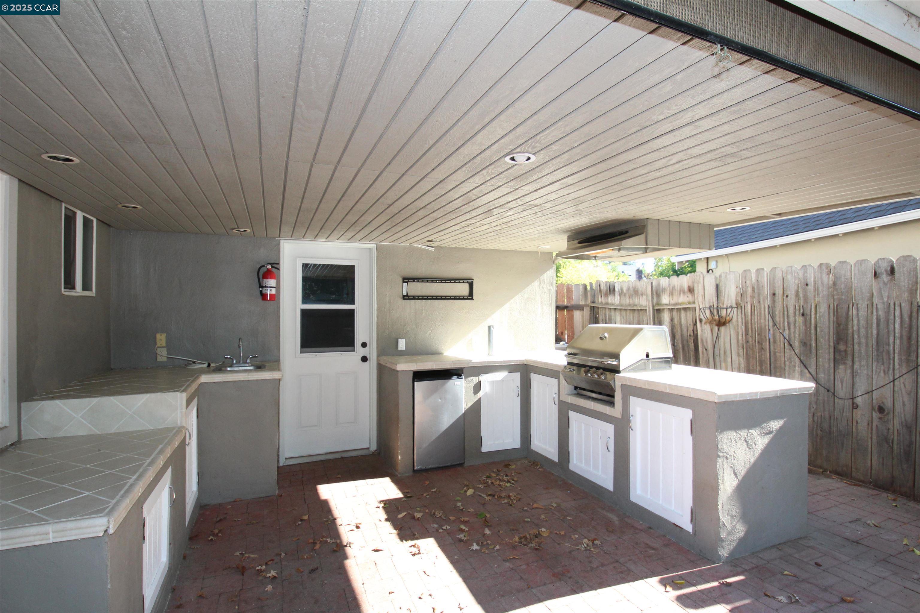 Detail Gallery Image 31 of 33 For 1337 Cape Cod Way, Concord,  CA 94521 - 4 Beds | 2 Baths