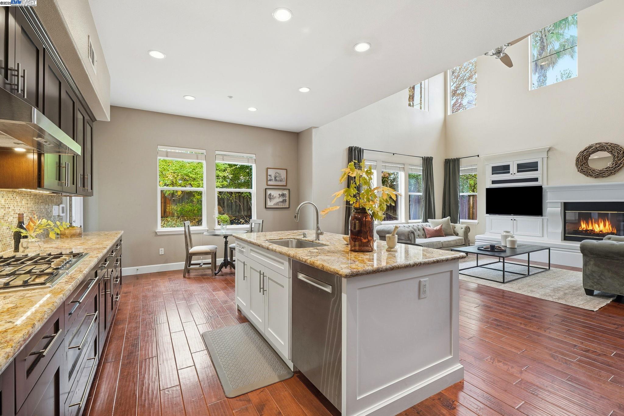 Detail Gallery Image 15 of 55 For 1650 Vetta Dr, Livermore,  CA 94550 - 4 Beds | 2/1 Baths