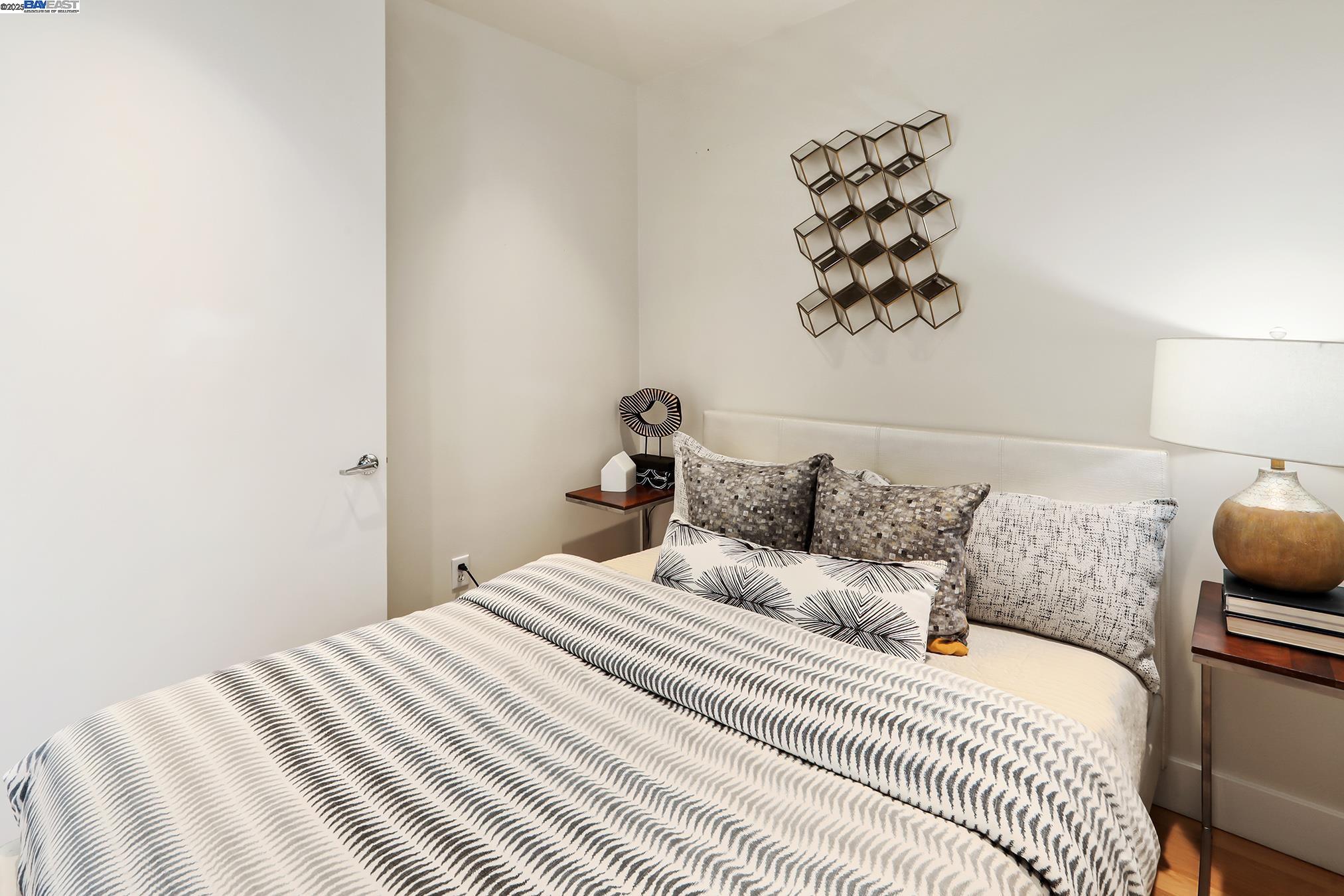 Detail Gallery Image 7 of 21 For 901 Bush Street #602,  San Francisco,  CA 94109 - 0 Beds | 1 Baths