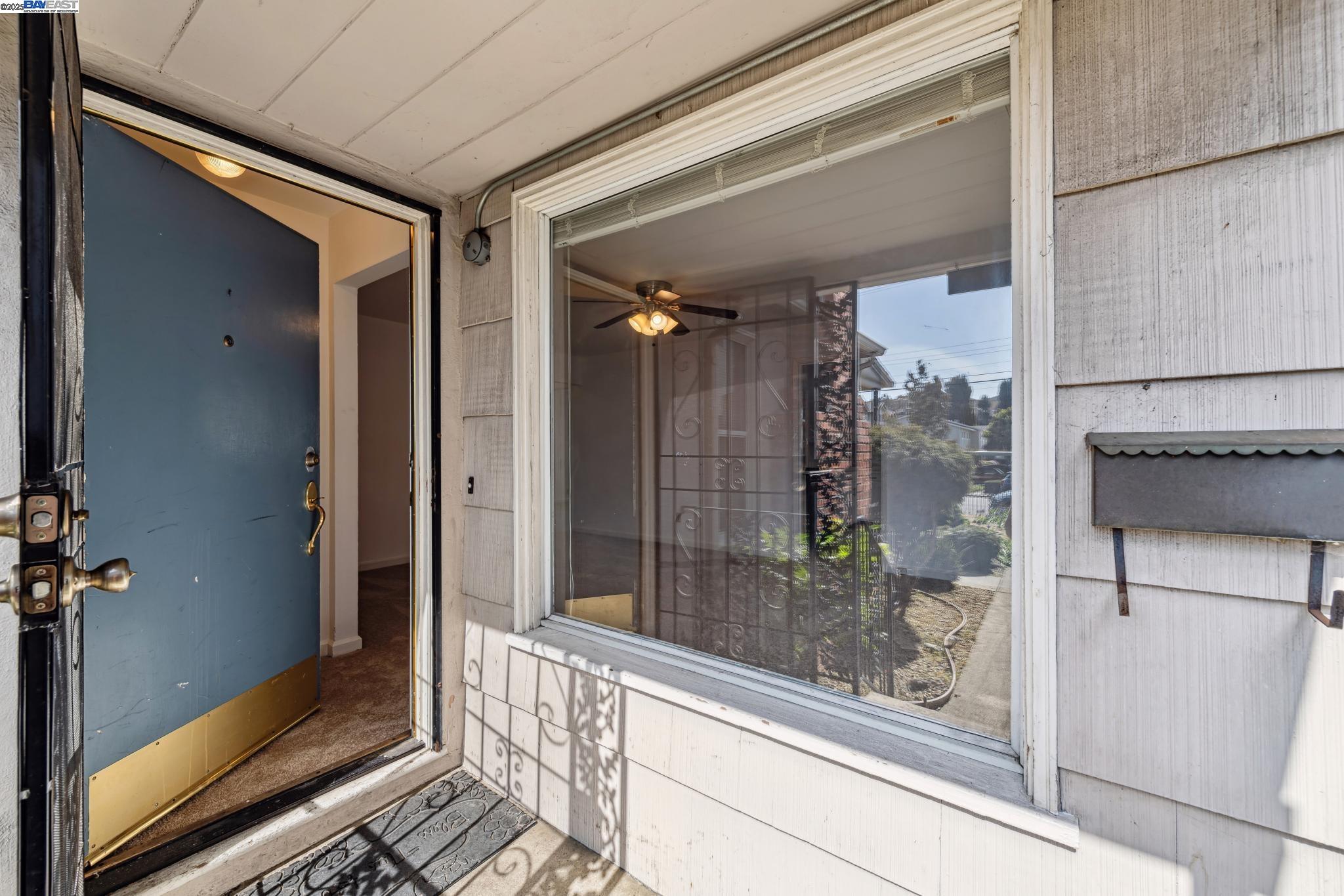 Detail Gallery Image 7 of 30 For 21032 Baker Rd, Castro Valley,  CA 94546 - – Beds | – Baths