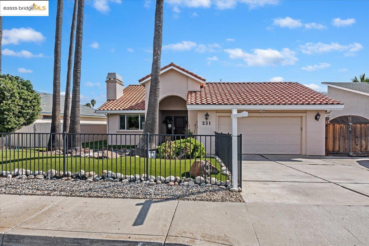 Detail Gallery Image 2 of 38 For 231 Discovery Bay Blvd, Discovery Bay,  CA 94505 - 4 Beds | 3 Baths