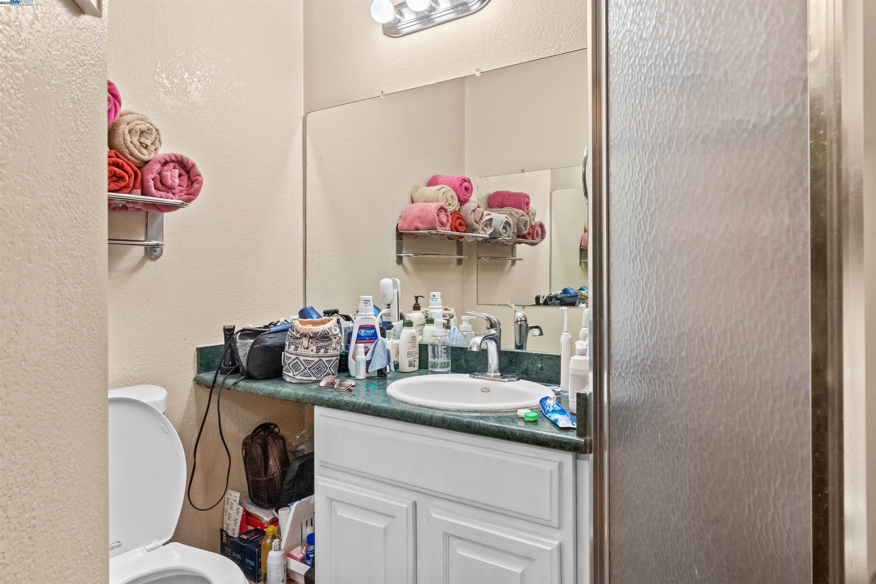 Detail Gallery Image 18 of 31 For 1523 Lincoln Ave, Alameda,  CA 94501 - – Beds | – Baths