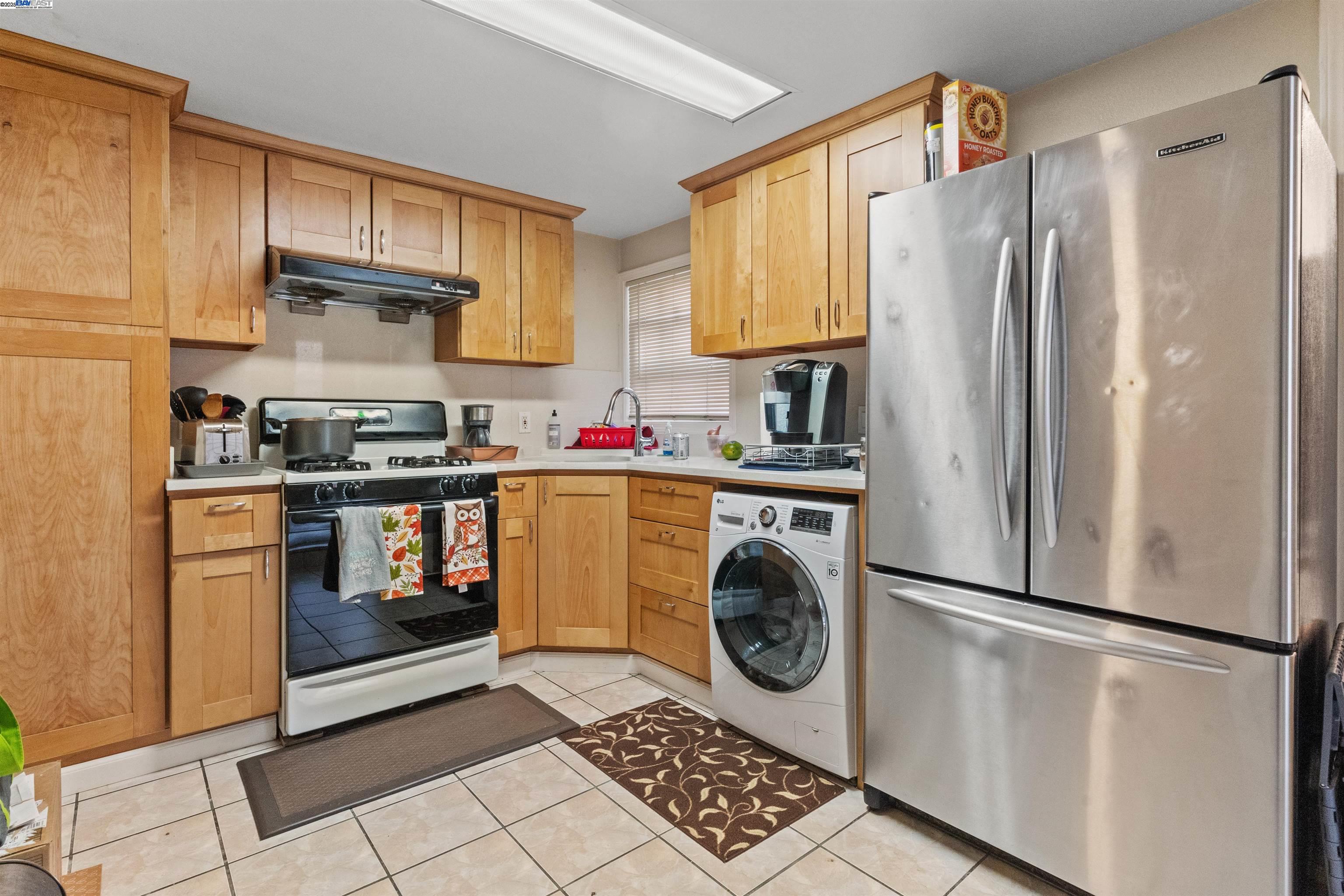 Detail Gallery Image 19 of 31 For 1523 Lincoln Ave, Alameda,  CA 94501 - – Beds | – Baths