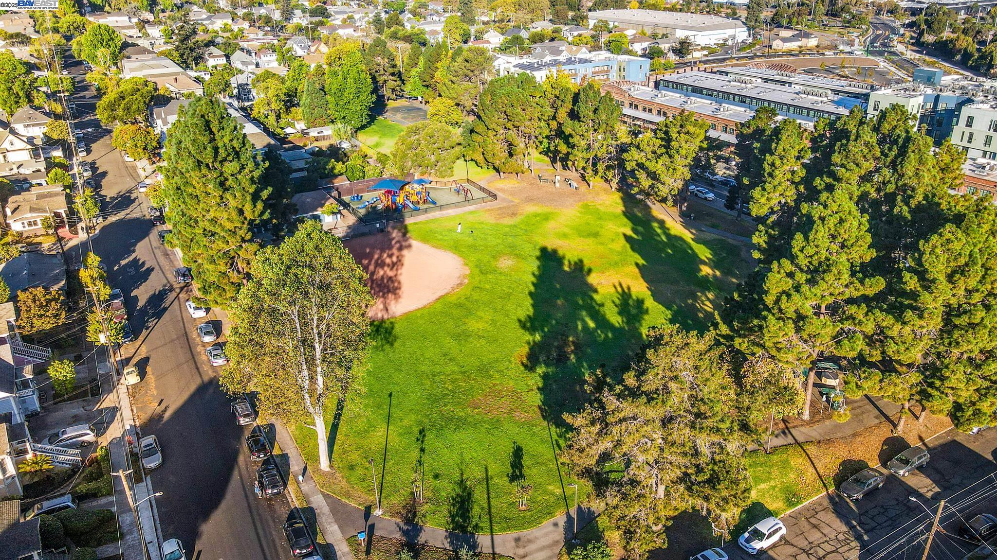 Detail Gallery Image 28 of 31 For 1523 Lincoln Ave, Alameda,  CA 94501 - – Beds | – Baths