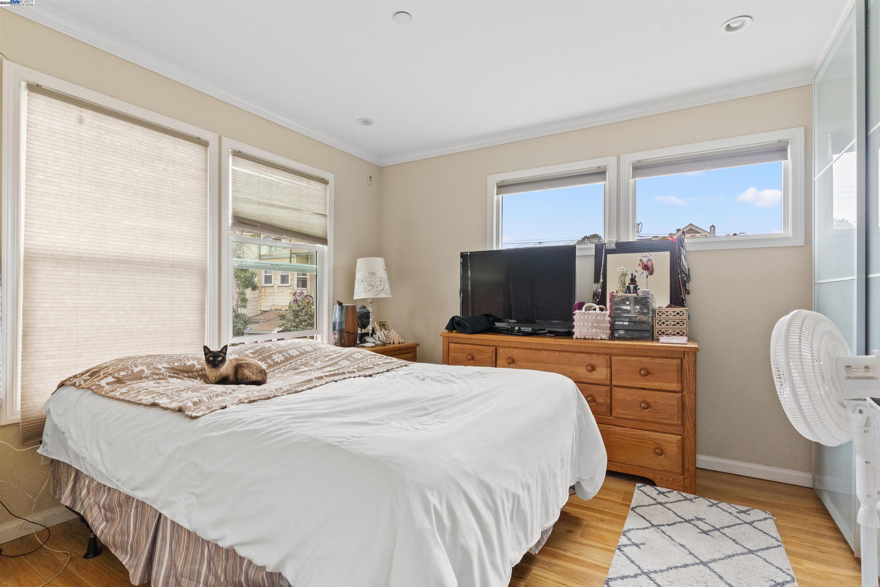 Detail Gallery Image 9 of 31 For 1523 Lincoln Ave, Alameda,  CA 94501 - – Beds | – Baths