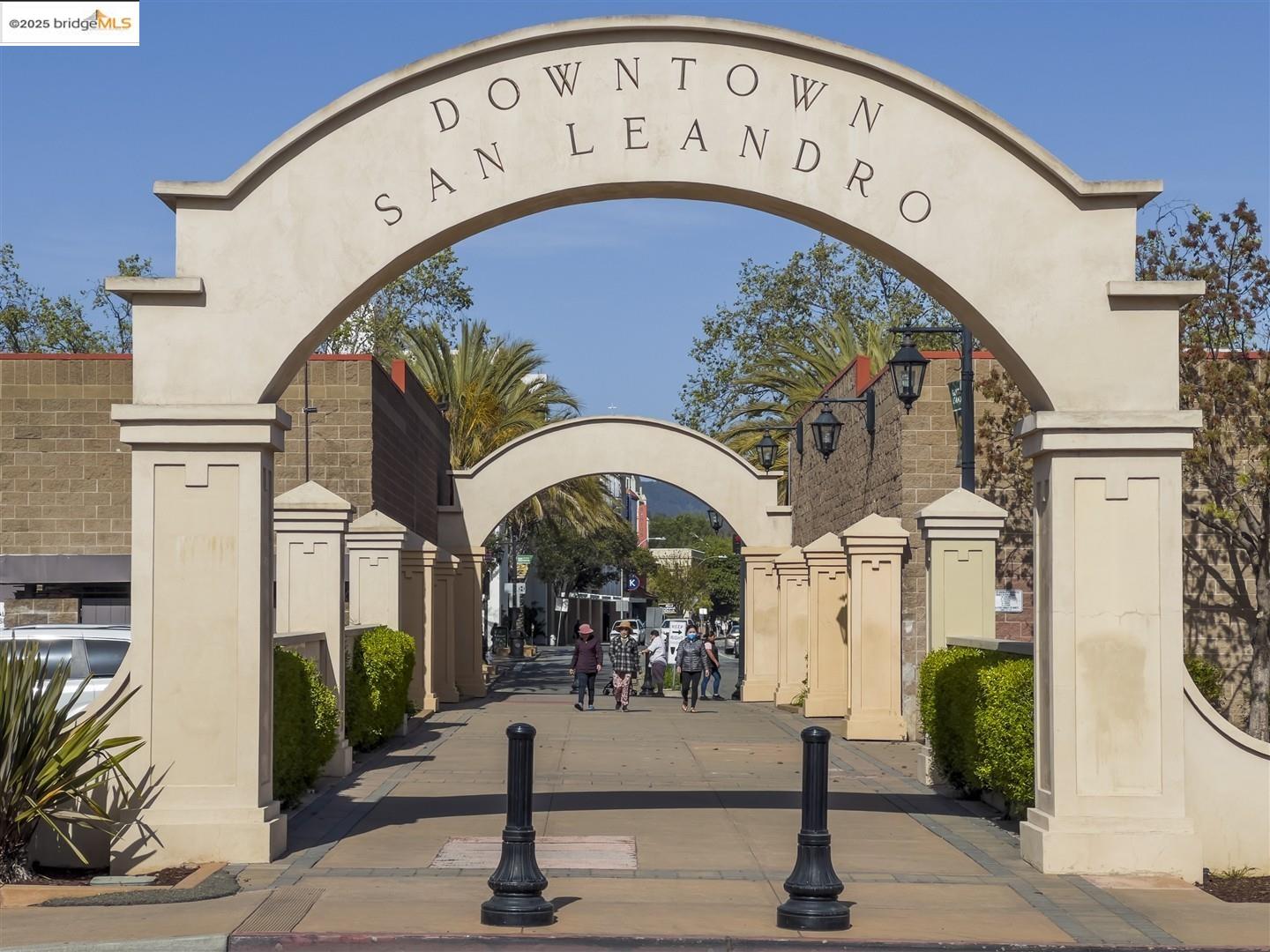 Detail Gallery Image 51 of 54 For 1615 Daniels Dr, San Leandro,  CA 94577 - 3 Beds | 3 Baths