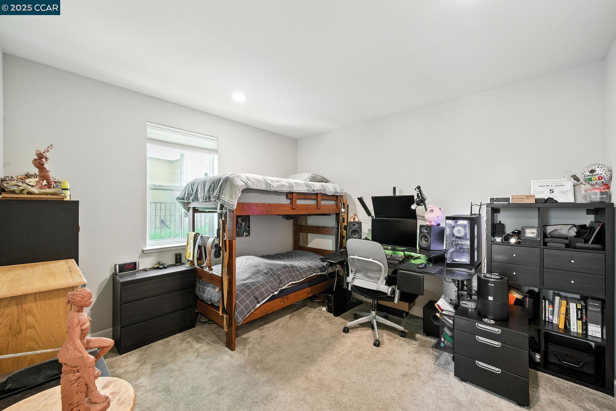 Detail Gallery Image 23 of 47 For 3988 Windsor Way, Dublin,  CA 94568 - 4 Beds | 3/1 Baths