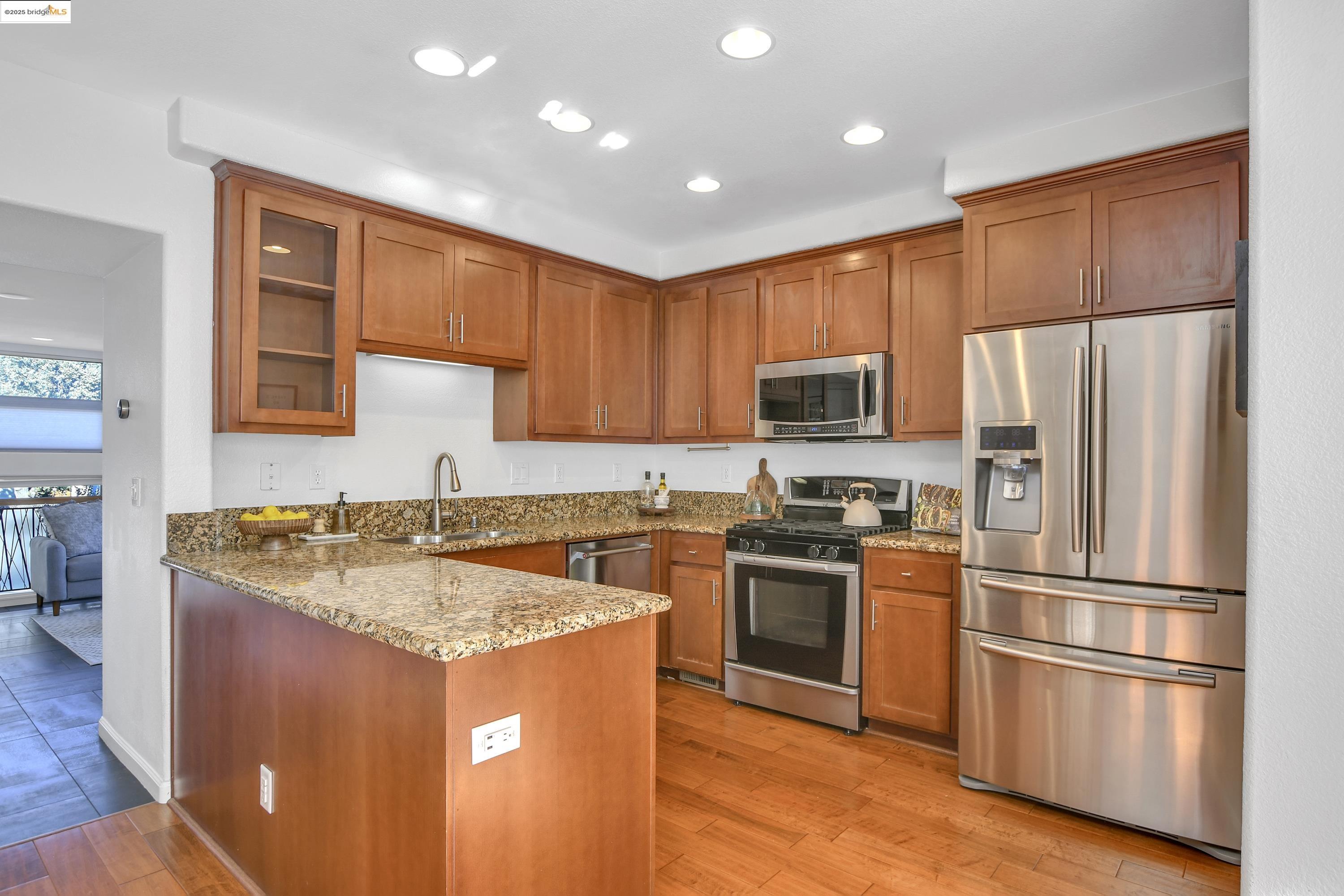 Photo #15: 41116044 Listing: Photo #15