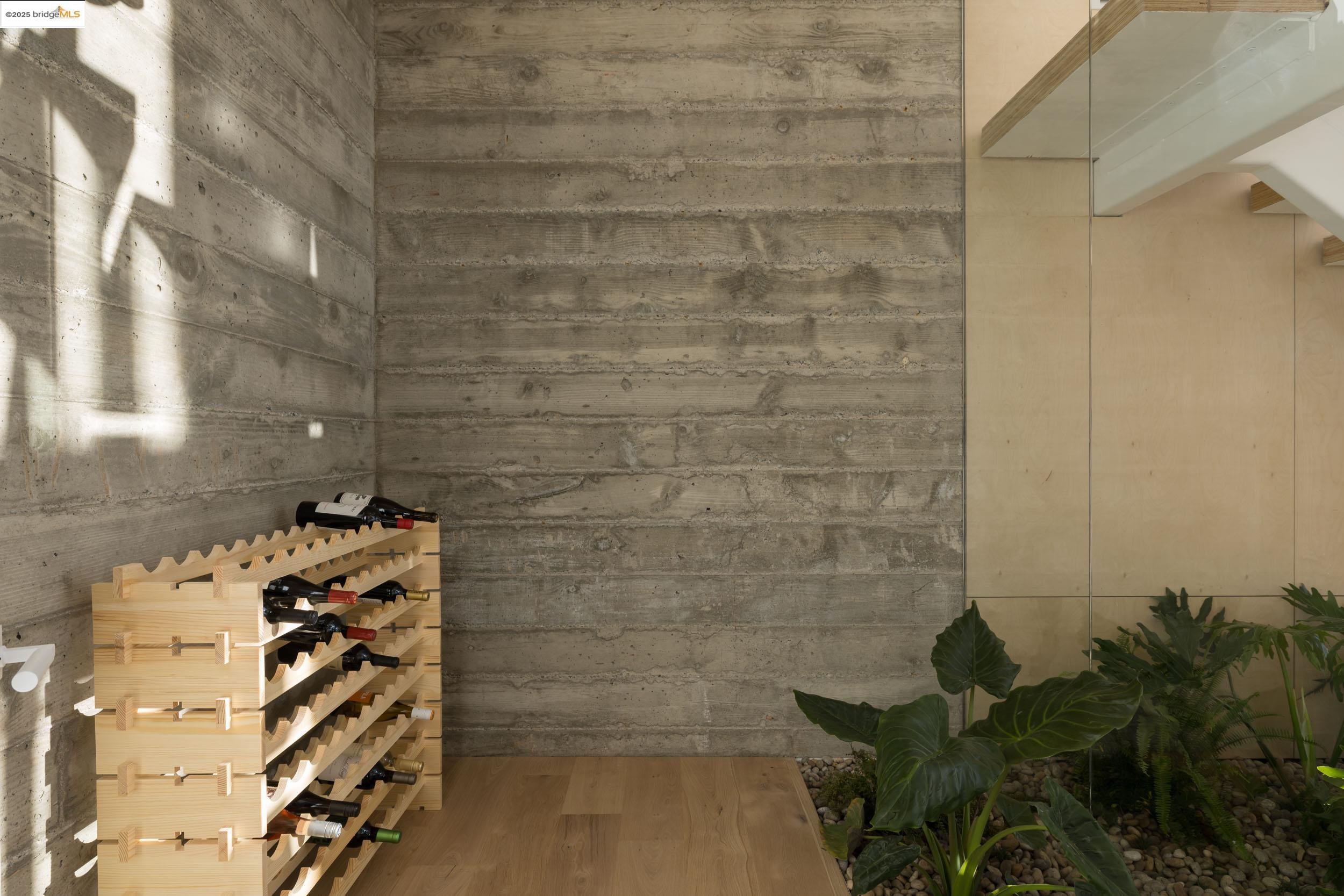 Detail Gallery Image 22 of 60 For 1136 Keith Ave, Berkeley,  CA 94708 - 4 Beds | 3/1 Baths