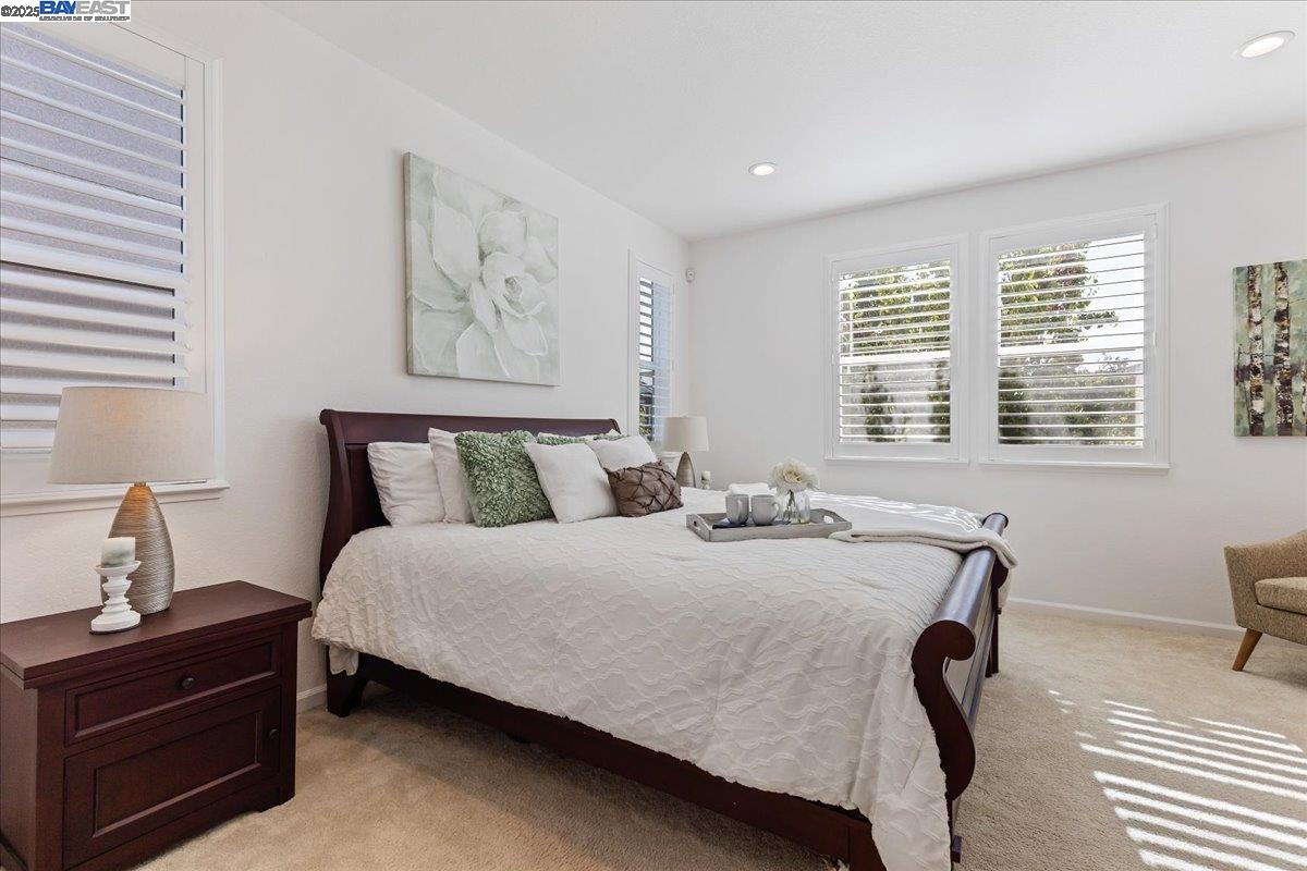 Detail Gallery Image 11 of 28 For 2105 Malbec Cmn, Livermore,  CA 94550 - 3 Beds | 2/1 Baths