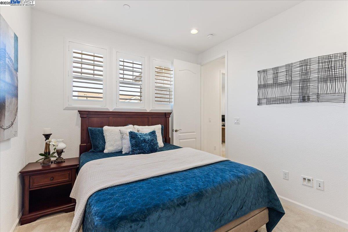 Detail Gallery Image 17 of 28 For 2105 Malbec Cmn, Livermore,  CA 94550 - 3 Beds | 2/1 Baths