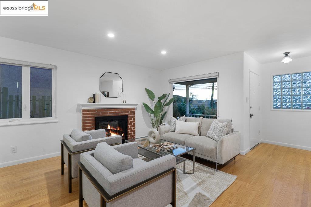 Detail Gallery Image 48 of 60 For 2400 Mira Vista Drive, El Cerrito,  CA 94530 - 3 Beds | 2 Baths