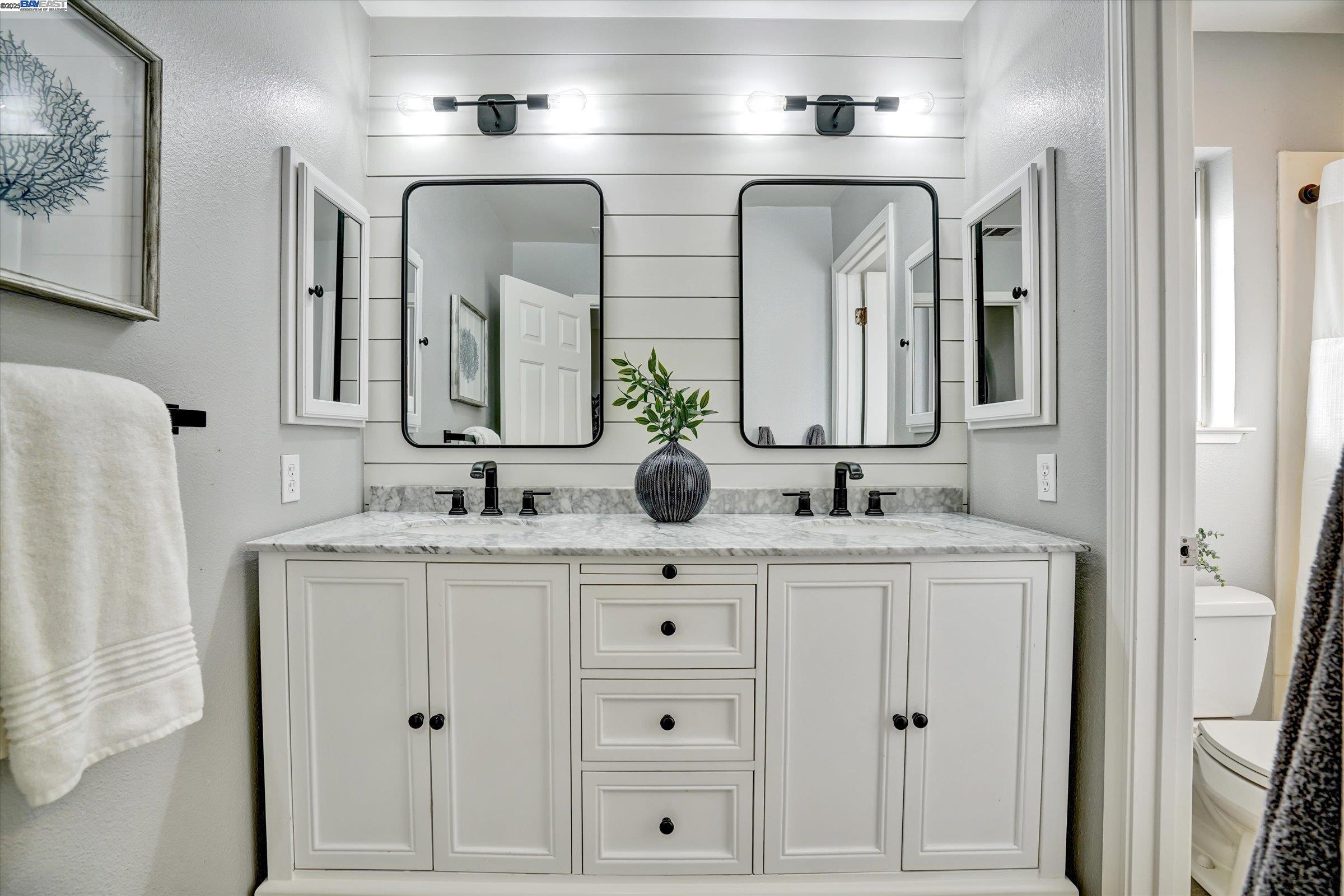 Detail Gallery Image 31 of 56 For 539 Zenith Ridge Dr, Danville,  CA 94506 - 4 Beds | 3 Baths