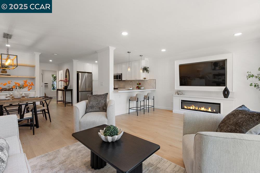 Photo #16: 41116063 Listing: Photo #16