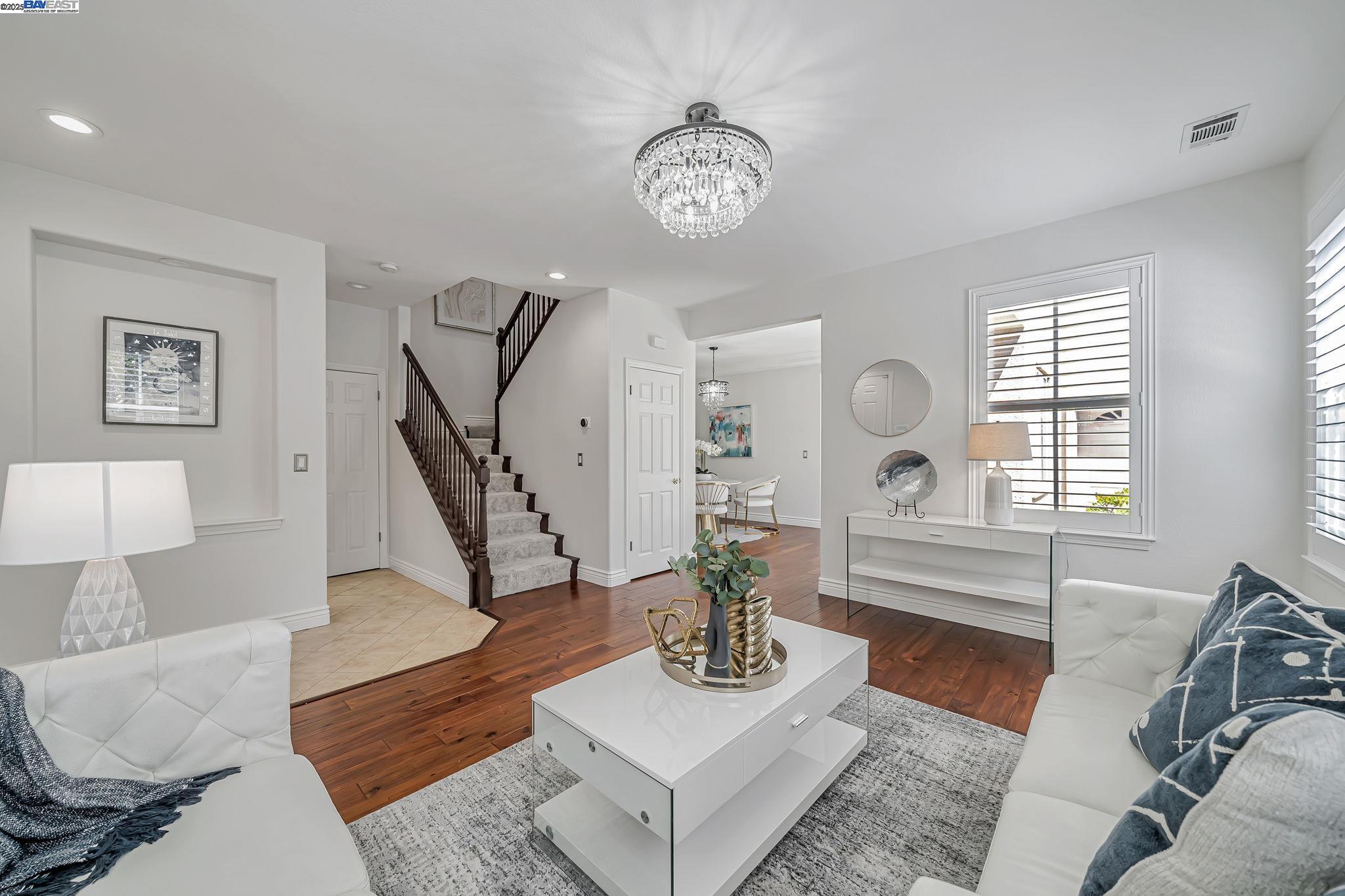 Detail Gallery Image 9 of 56 For 260 Abigail Cir, Danville,  CA 94506 - 3 Beds | 2/1 Baths