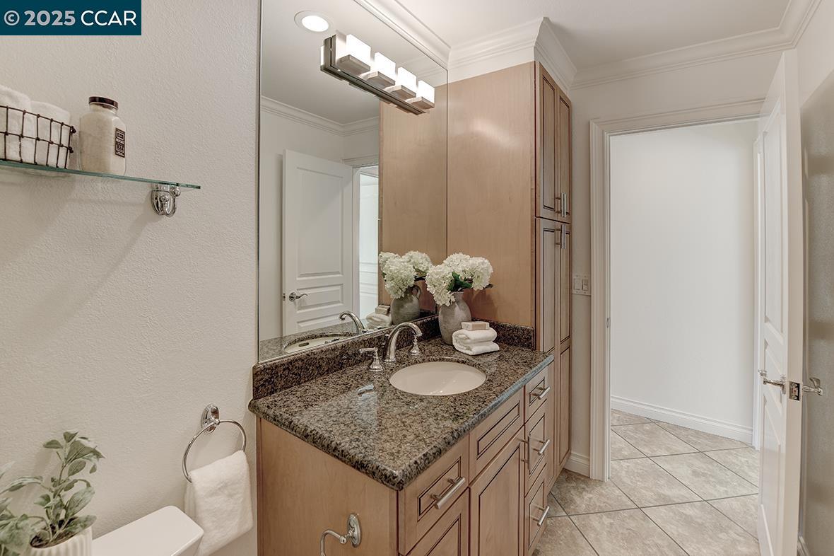 Detail Gallery Image 45 of 60 For 3874 Terra Granada Dr 4c,  Walnut Creek,  CA 94595 - 2 Beds | 2 Baths