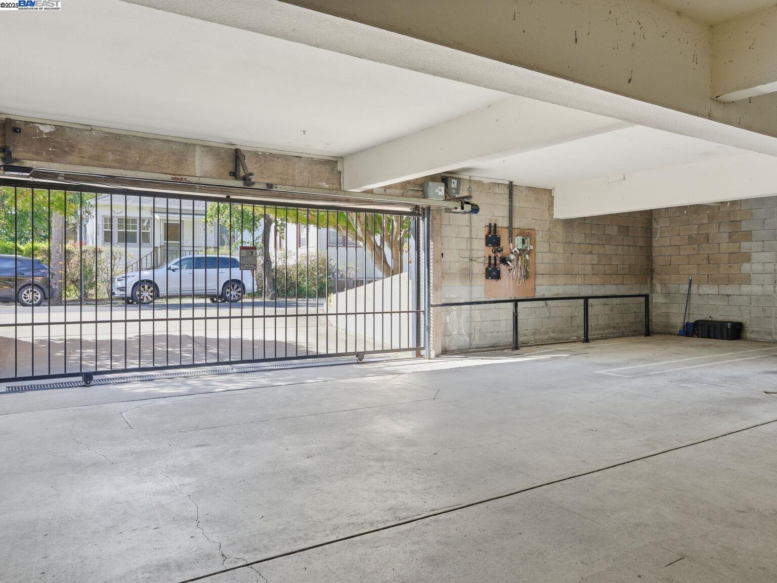 Detail Gallery Image 50 of 60 For 1708 Lexington Ave #2,  El Cerrito,  CA 94530 - 2 Beds | 1 Baths