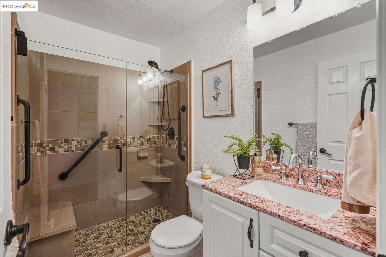 Detail Gallery Image 22 of 27 For 1311 Madison Pl, Woodland,  CA 95776 - 5 Beds | 2 Baths