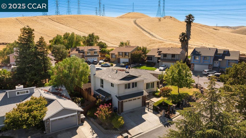 Detail Gallery Image 38 of 43 For 3988 Alta Vista Cir, Pittsburg,  CA 94565 - 4 Beds | 2/1 Baths