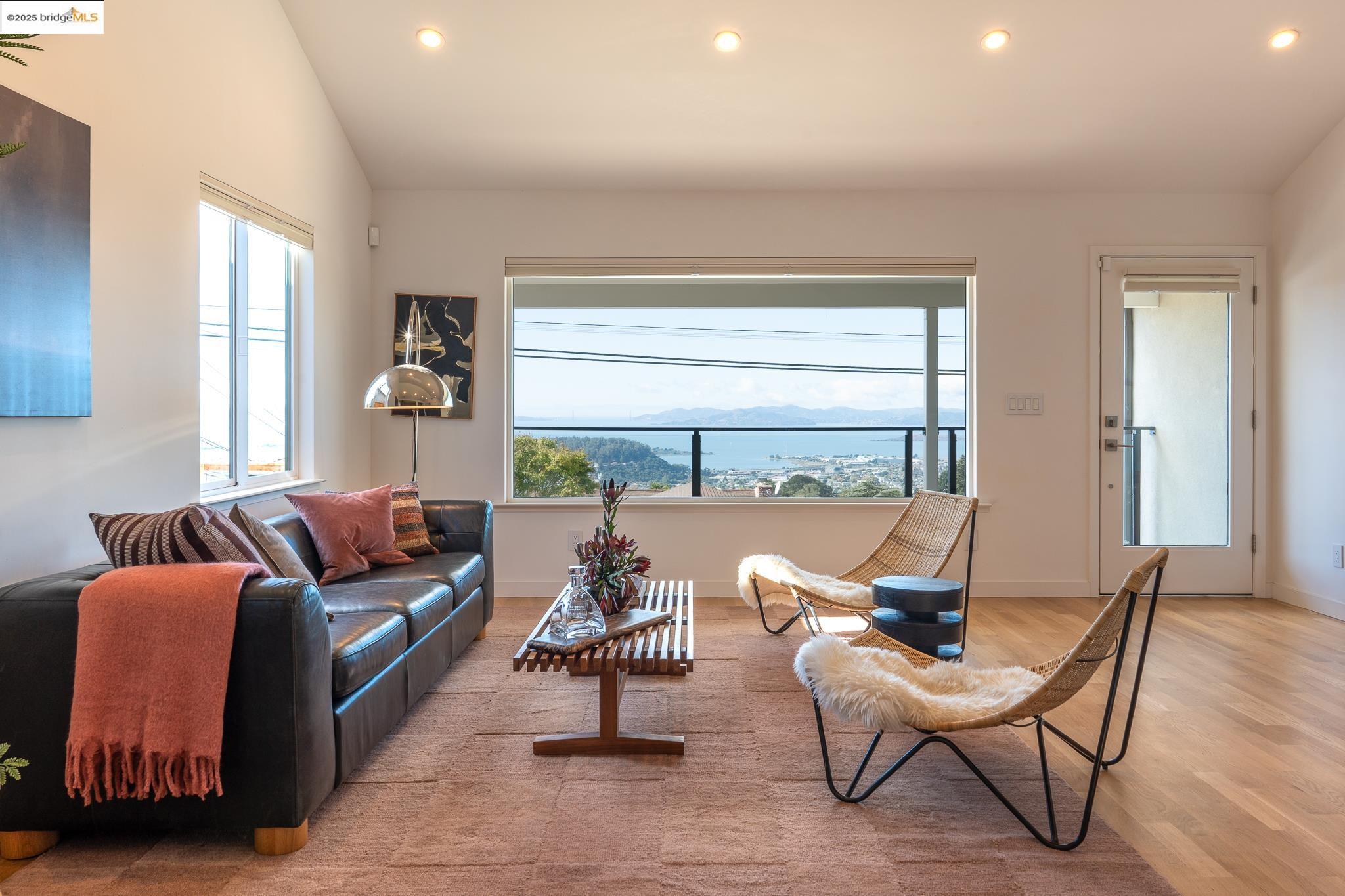 Front Image Thumbnail for EB41116091