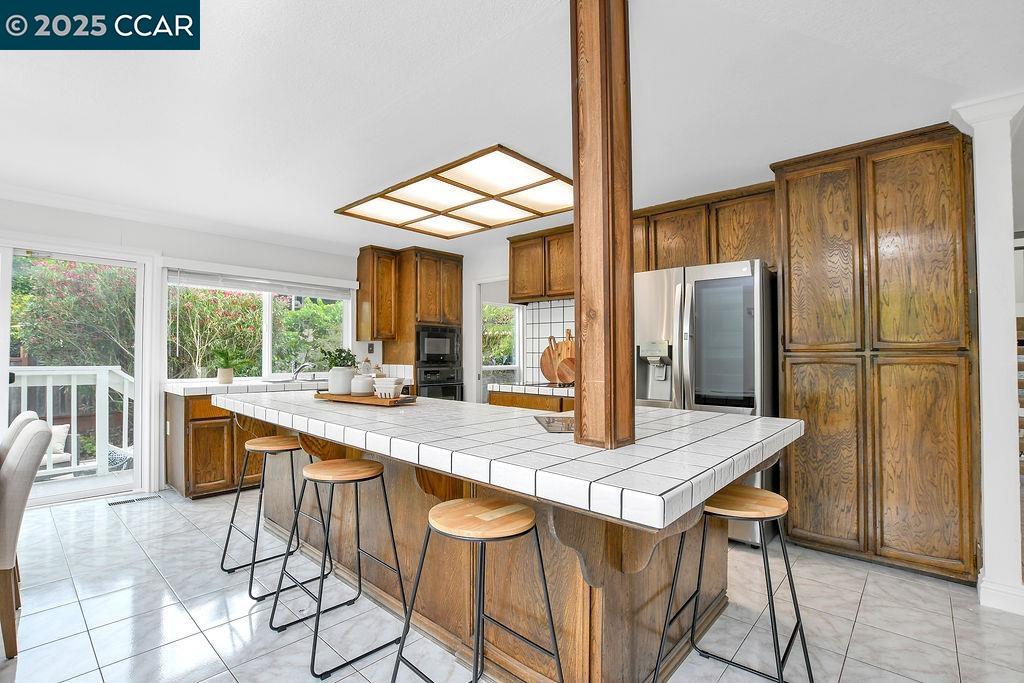 Detail Gallery Image 11 of 52 For 1187-a Kaski Lane, Concord,  CA 94518-1894 - 4 Beds | 2/1 Baths