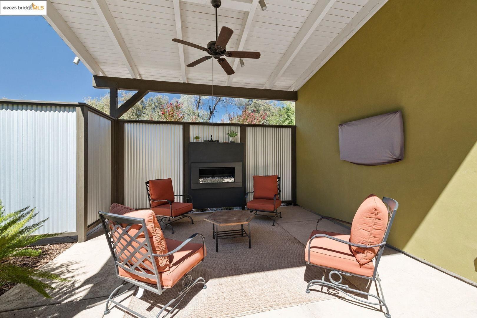 Detail Gallery Image 28 of 42 For 18972 Old Bridge Rd, Jamestown,  CA 95327 - 3 Beds | 2 Baths