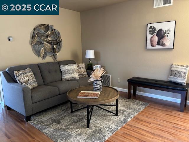 Detail Gallery Image 9 of 32 For 3443 Lexington Way, Antioch,  CA 94509 - 3 Beds | 2/1 Baths