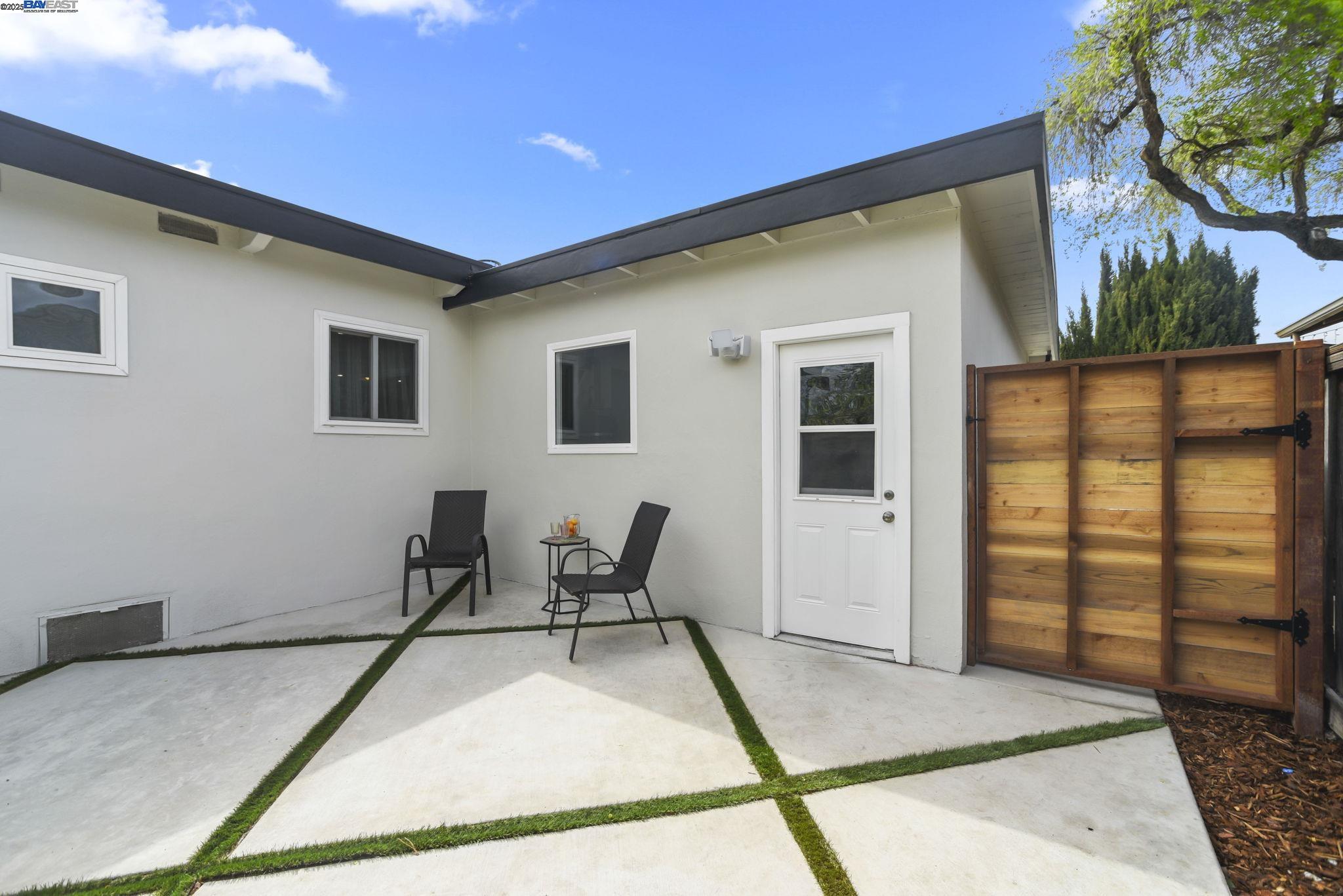 Detail Gallery Image 53 of 60 For 1313 Kiely Blvd, Santa Clara,  CA 95051 - 3 Beds | 2 Baths