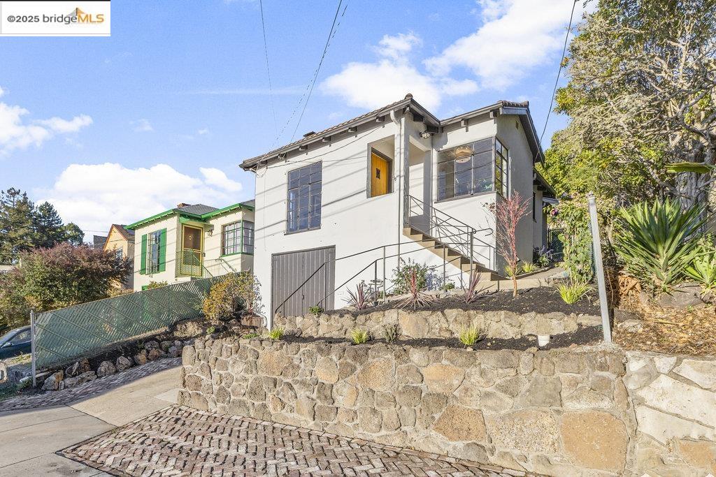 Front Image Thumbnail for EB41116108