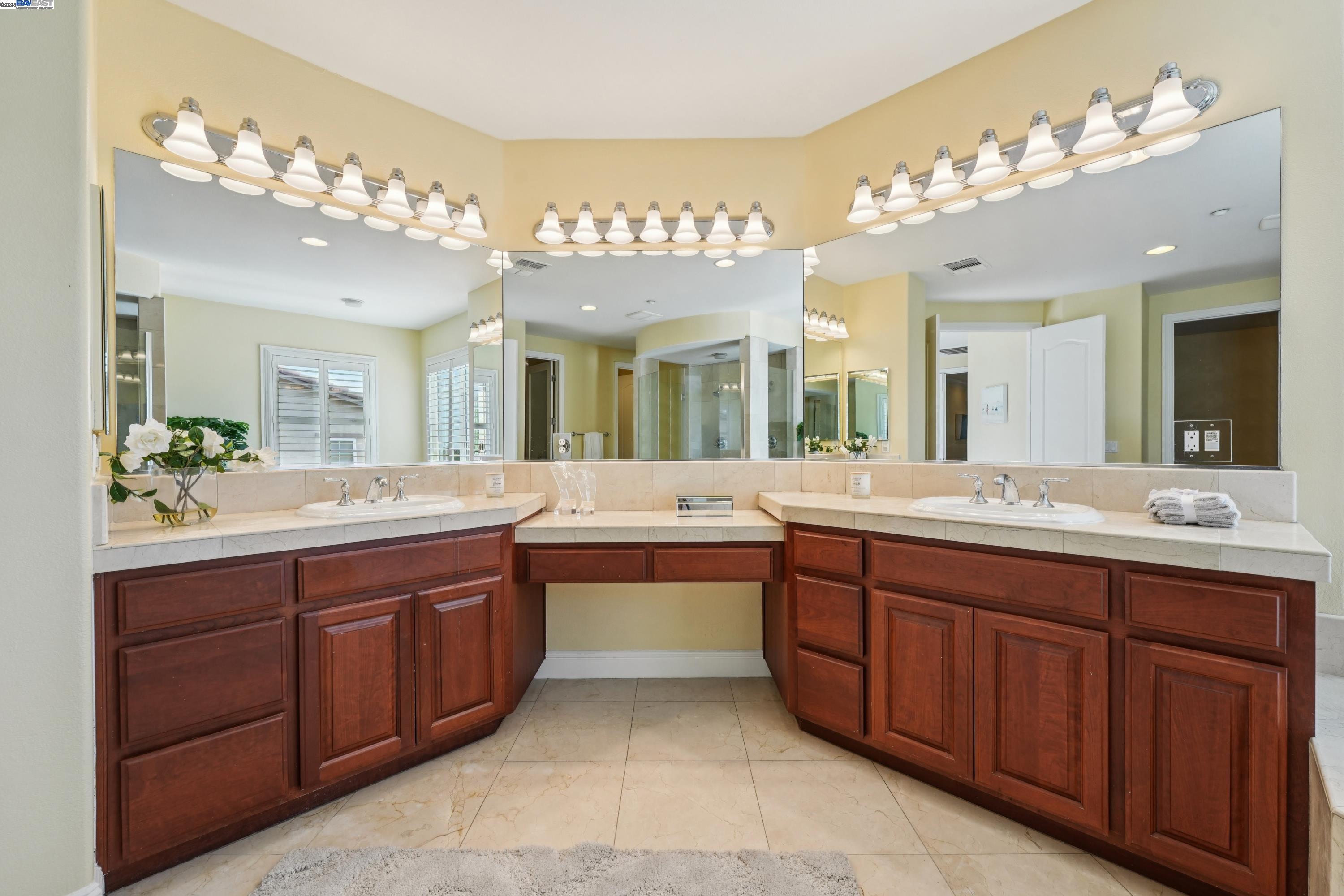 Detail Gallery Image 54 of 60 For 35 Arundel Dr, Hayward,  CA 94542 - 5 Beds | 4 Baths