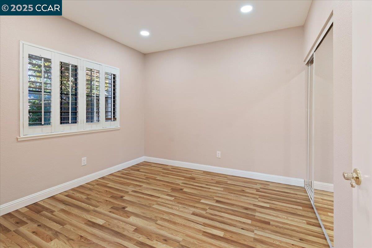 Detail Gallery Image 27 of 36 For 1156 Tiffany Ln, Pleasanton,  CA 94566 - 3 Beds | 2/1 Baths