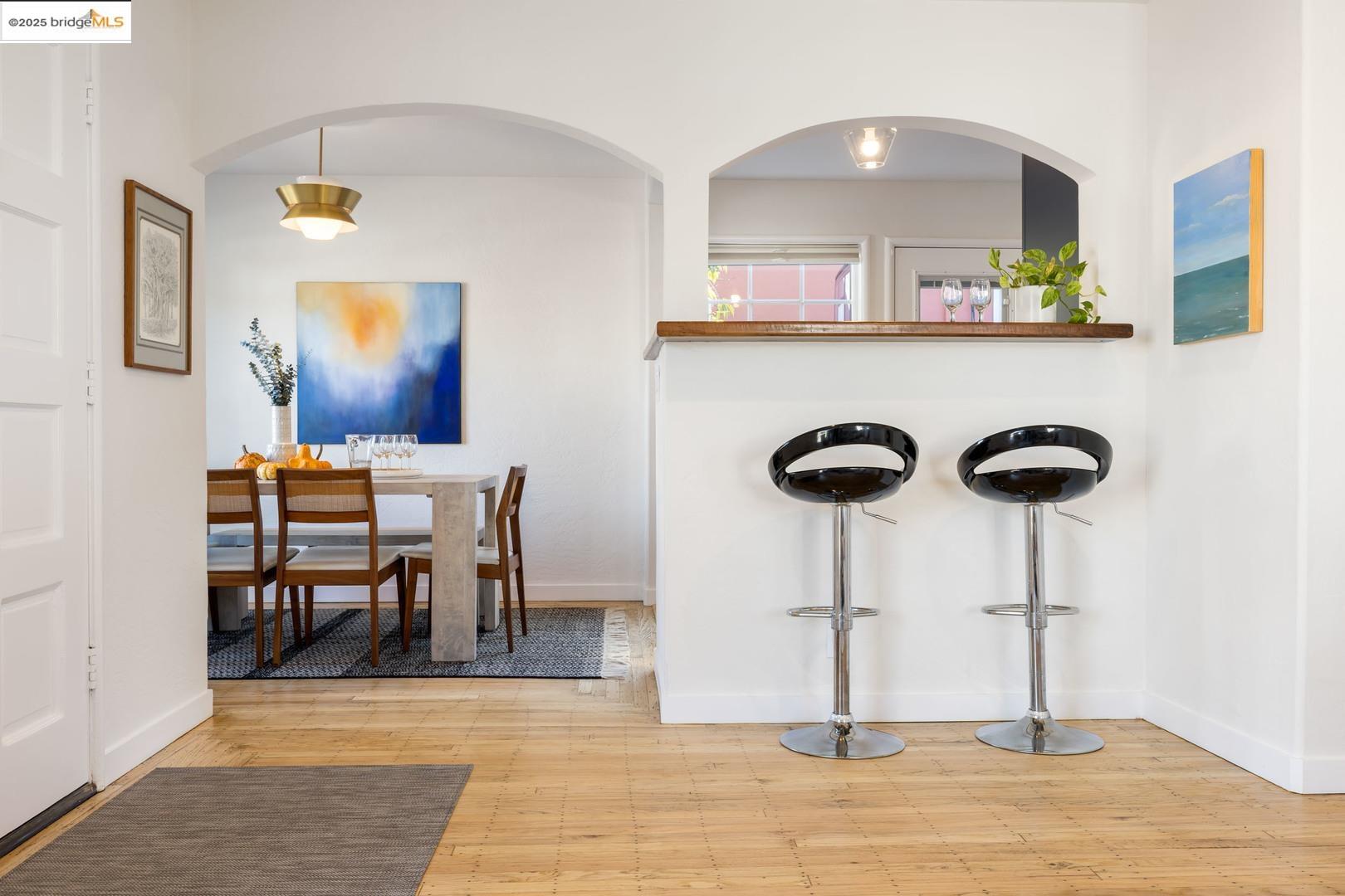 Detail Gallery Image 6 of 20 For 2829 California St, Berkeley,  CA 94703 - 3 Beds | 1 Baths