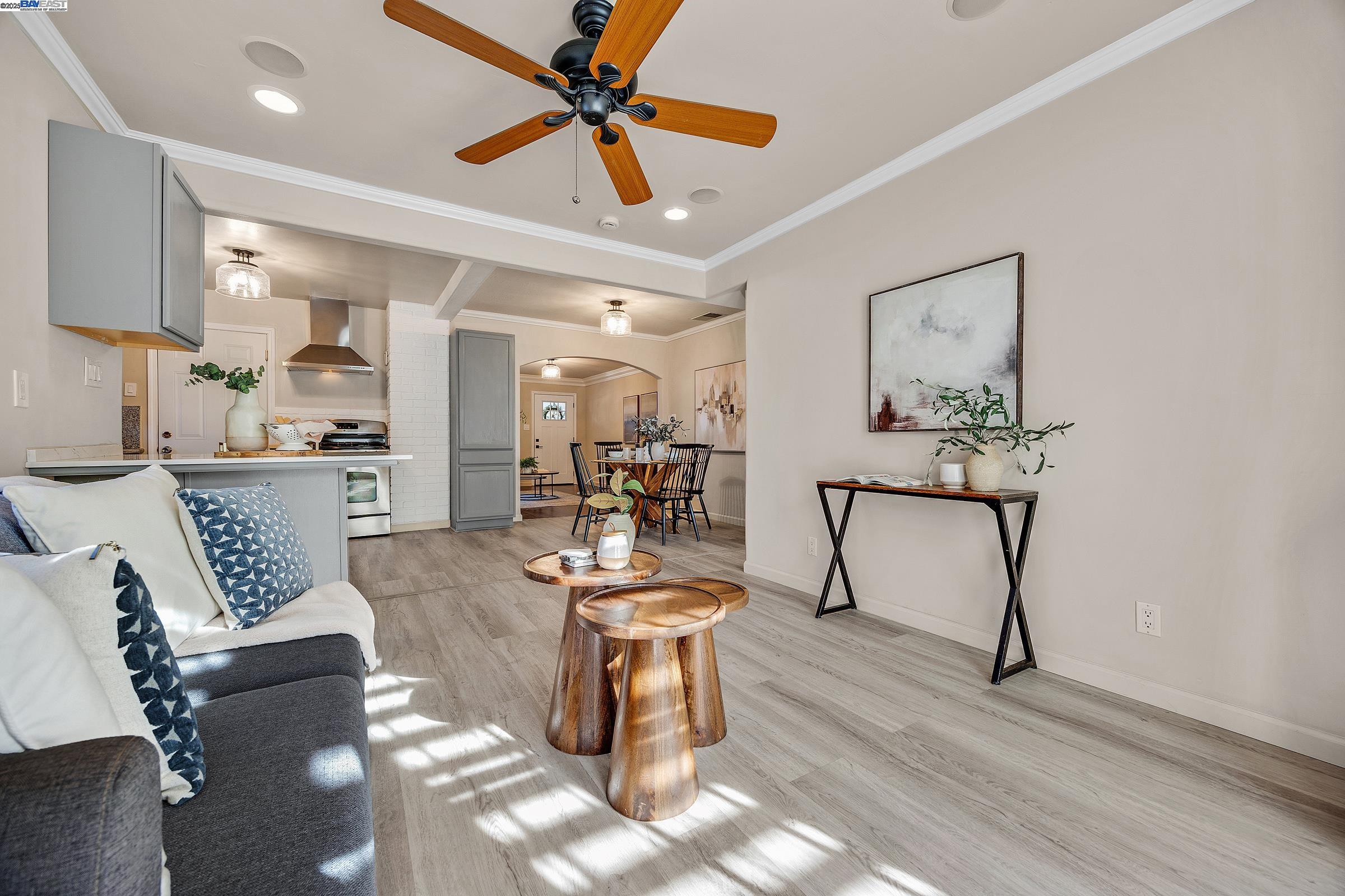 Detail Gallery Image 22 of 43 For 1935 Pine St, Livermore,  CA 94551 - 3 Beds | 2 Baths