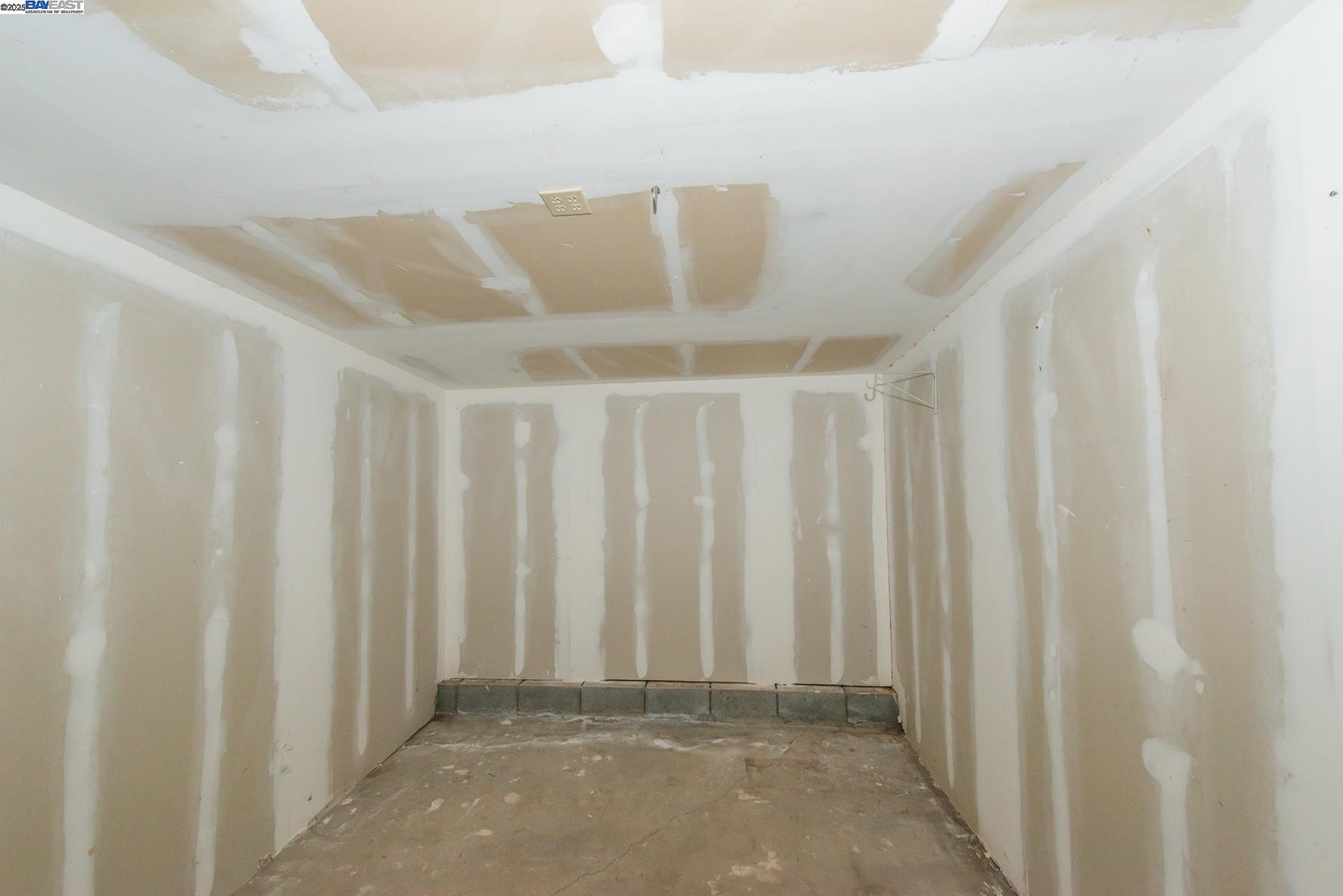 Detail Gallery Image 36 of 58 For 14555 Dry Creek Rd, Redding,  CA 96003 - 3 Beds | 2 Baths