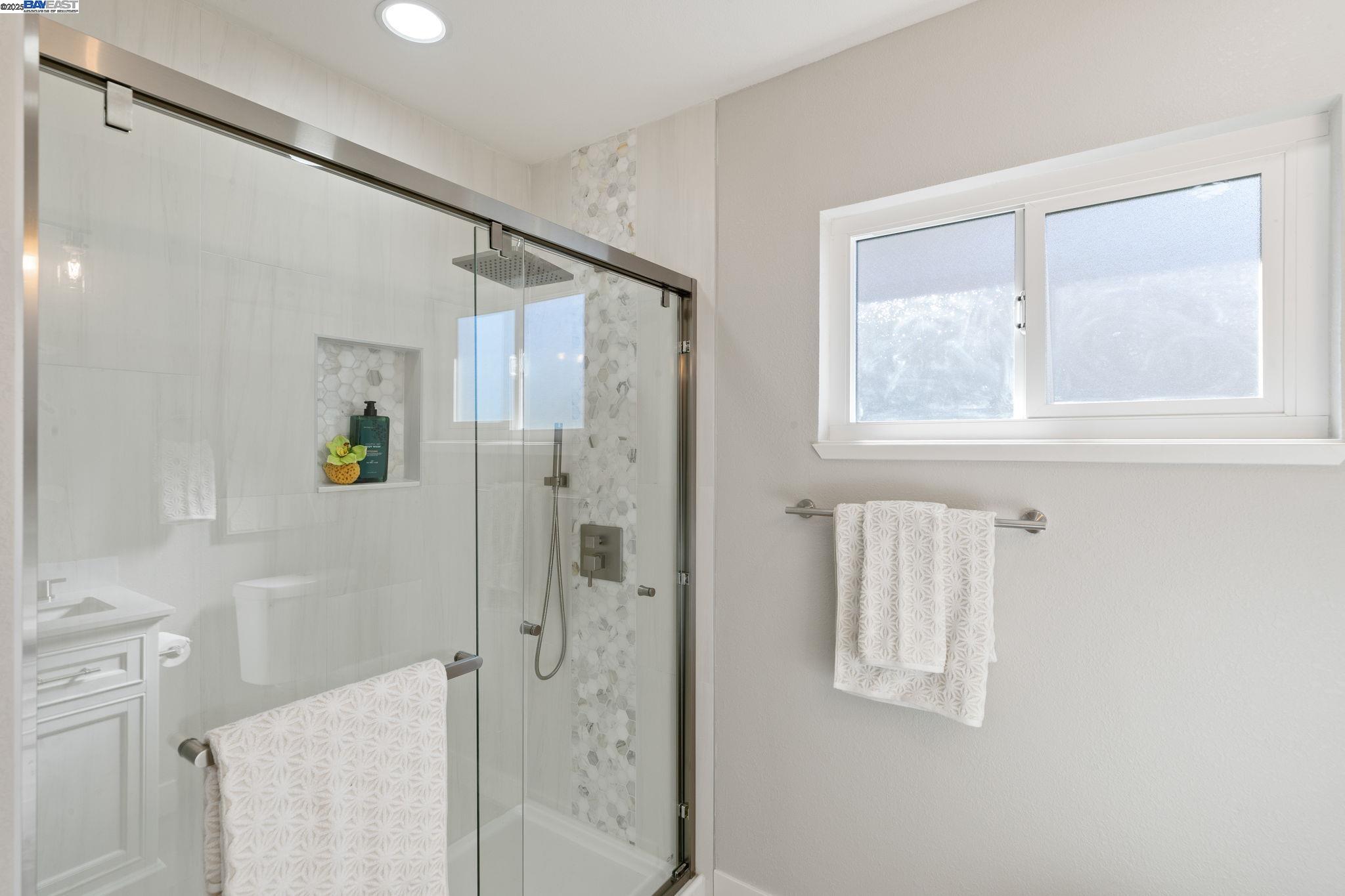 Detail Gallery Image 29 of 45 For 1077 Aberdeen Ave, Livermore,  CA 94550 - 3 Beds | 2 Baths