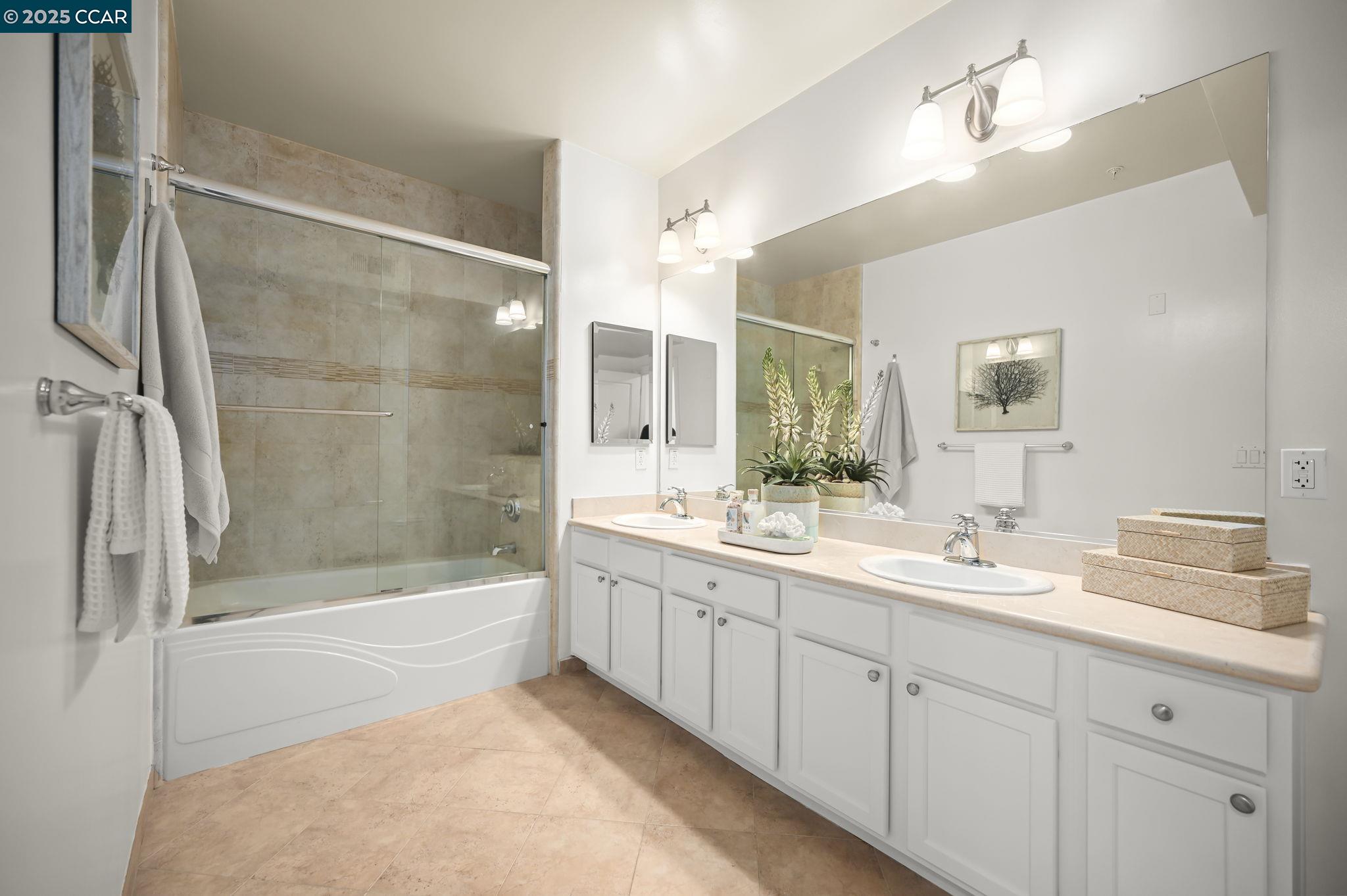 Detail Gallery Image 16 of 20 For 1310 Creekside Dr #103,  Walnut Creek,  CA 94596 - 2 Beds | 2 Baths