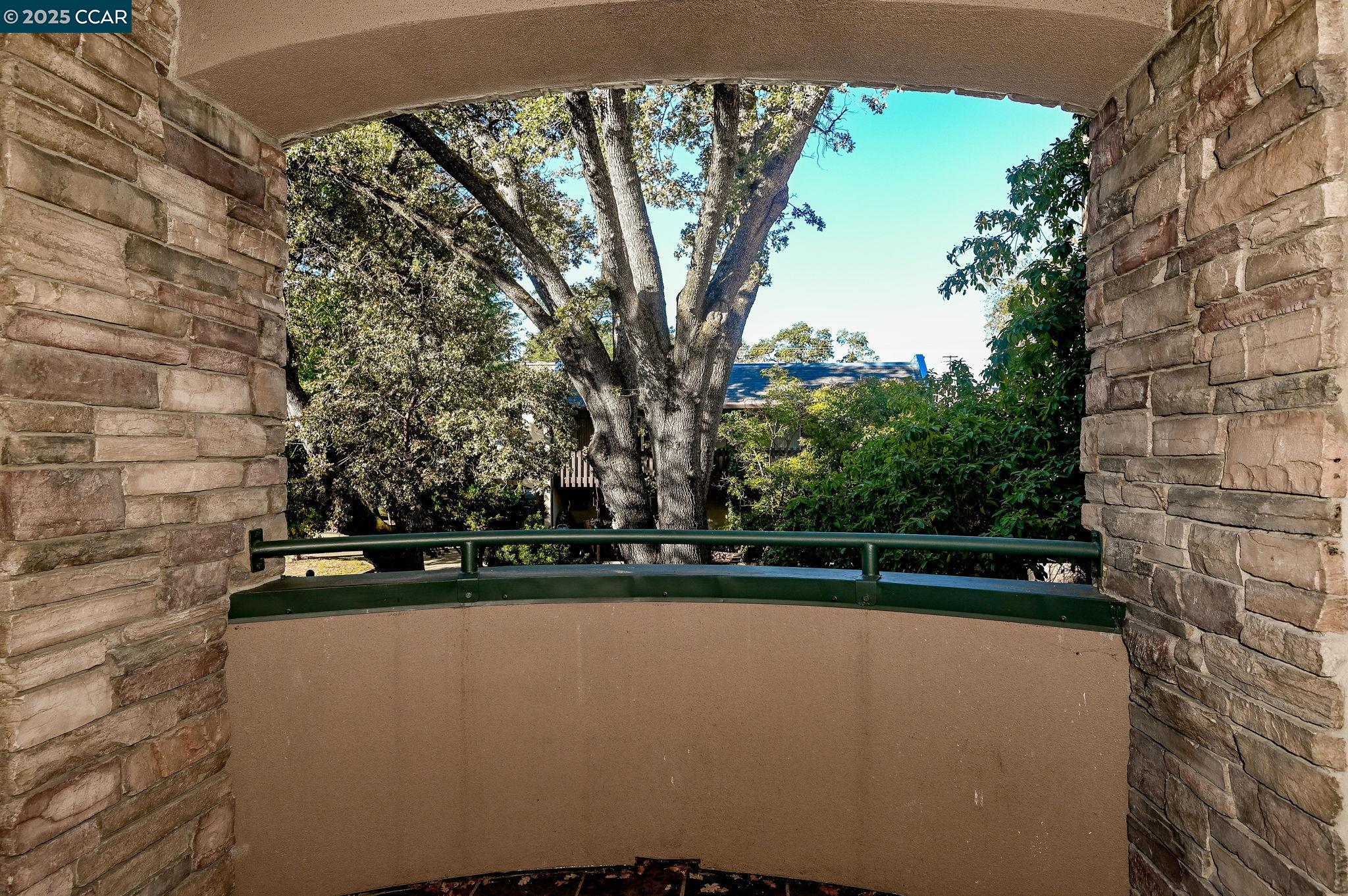 Detail Gallery Image 18 of 20 For 1310 Creekside Dr #103,  Walnut Creek,  CA 94596 - 2 Beds | 2 Baths