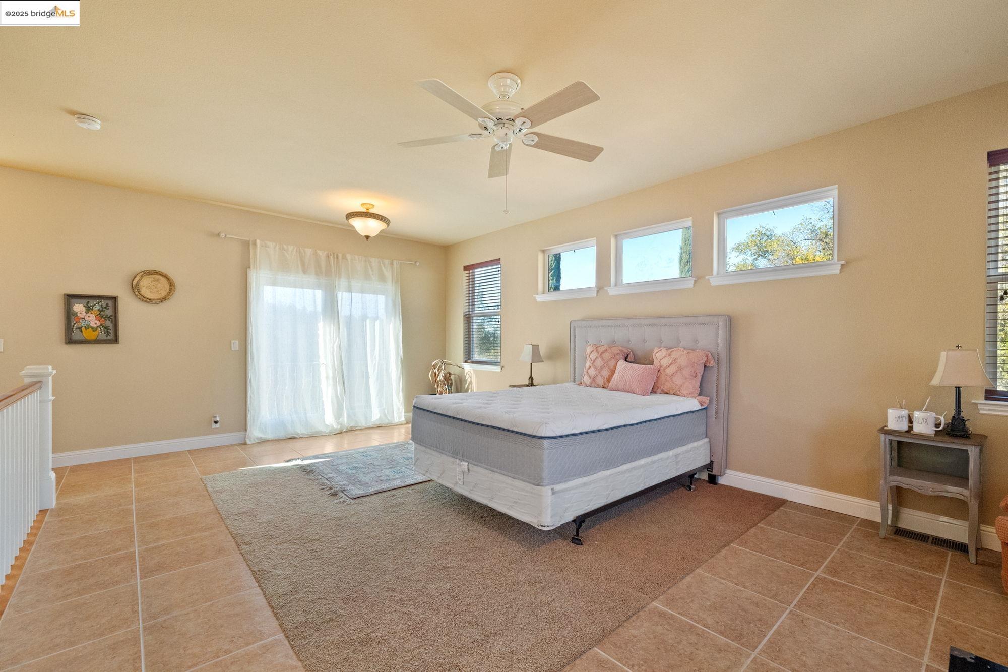 Detail Gallery Image 32 of 49 For 21190 Lyons Bald Mountain Rd, Sonora,  CA 95370 - 3 Beds | 3 Baths