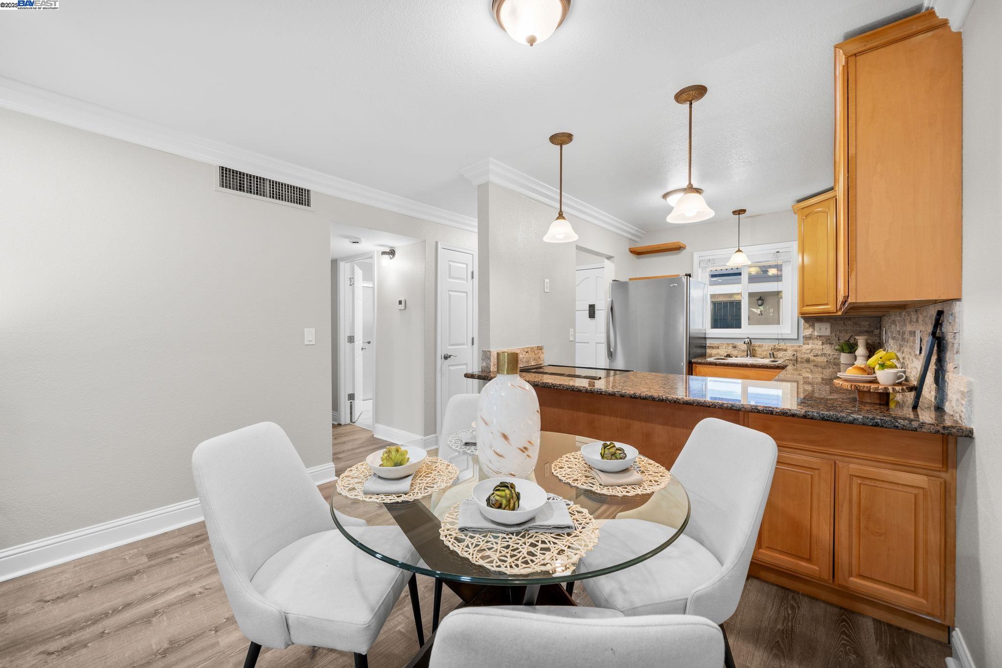 Photo #7: 41116129 Listing: Photo #7