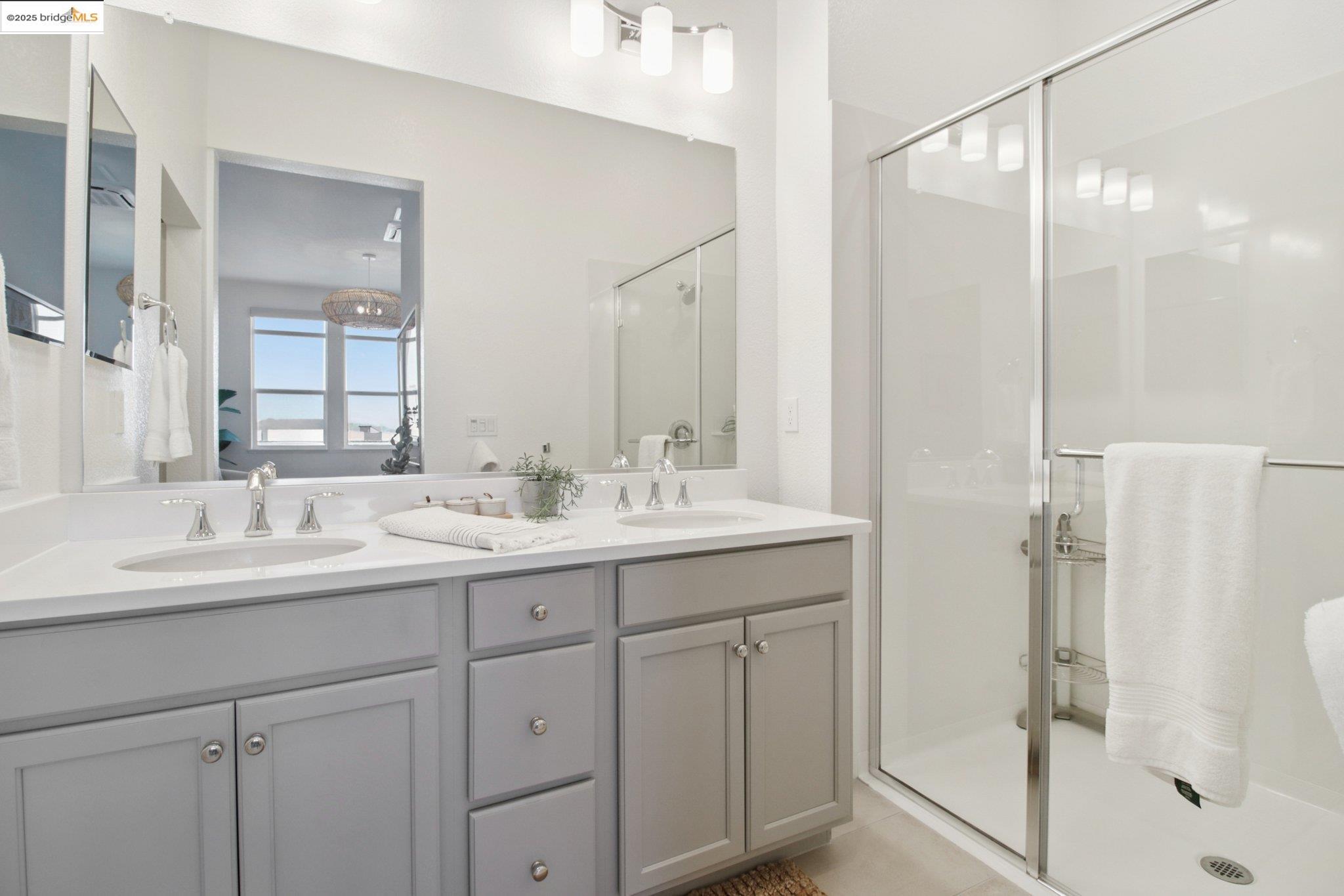 Detail Gallery Image 25 of 55 For 2878 5th Street, Alameda,  CA 94501 - 3 Beds | 2 Baths